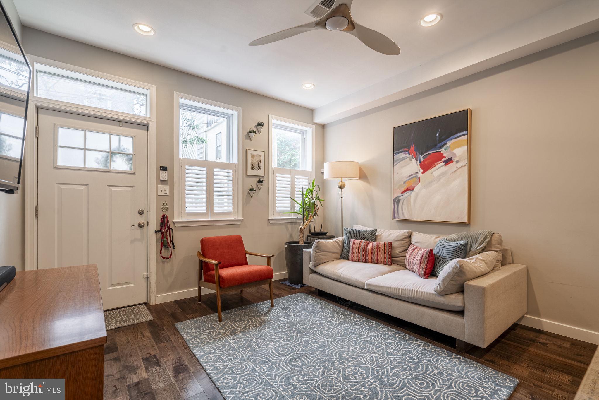 GRADUATE HOSPITAL - Residential