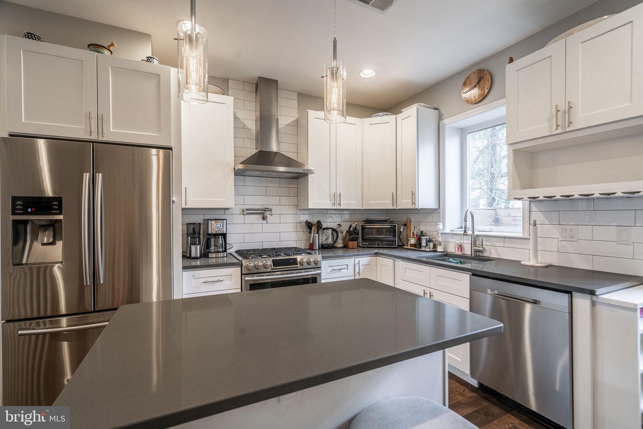 GRADUATE HOSPITAL - Residential