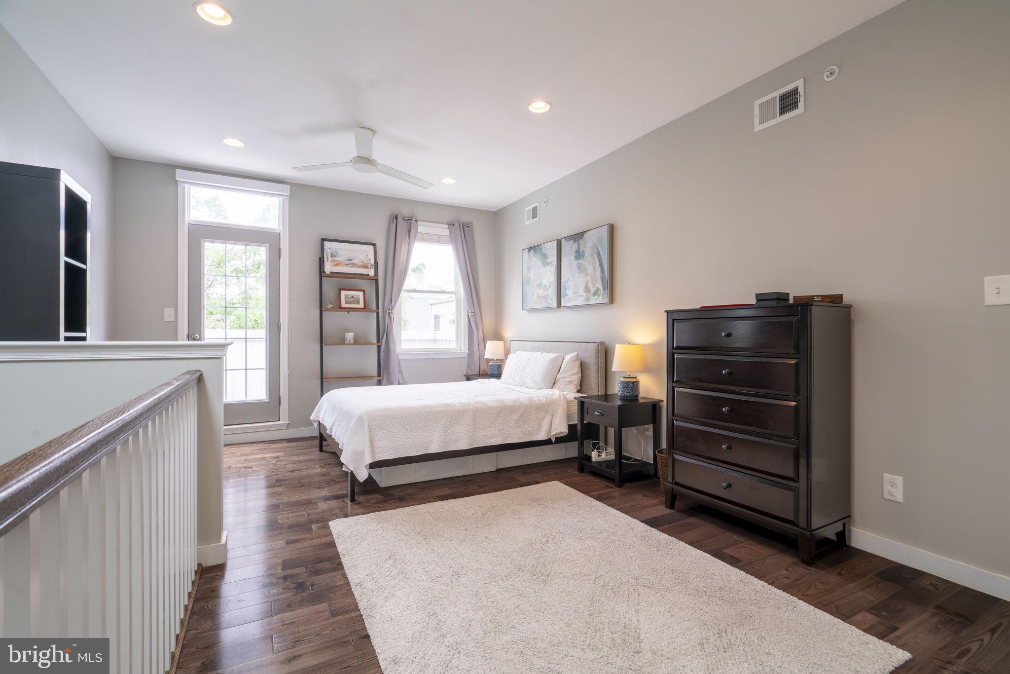 GRADUATE HOSPITAL - Residential