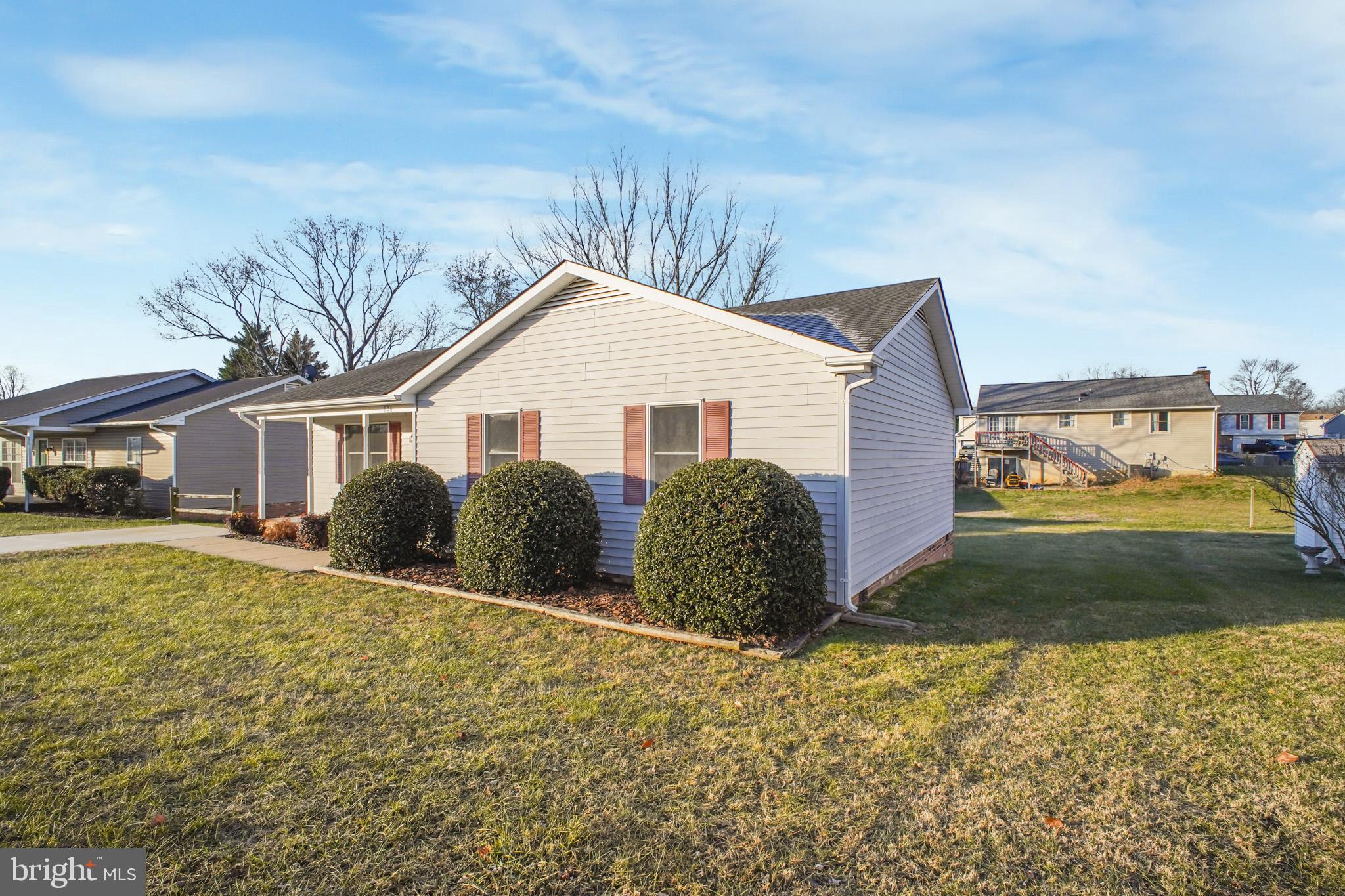 CHANCELLOR GREEN - Residential Lease