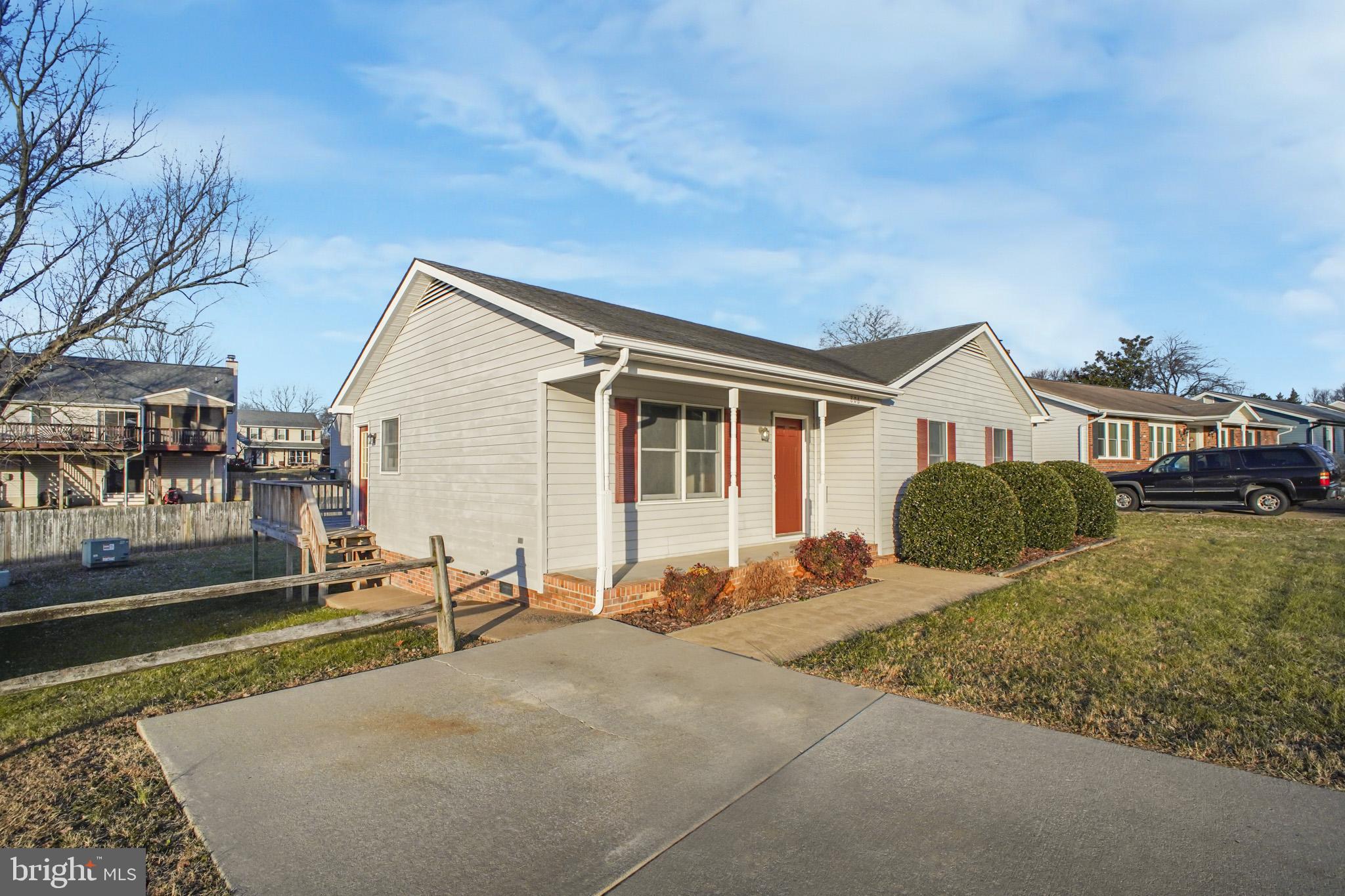 CHANCELLOR GREEN - Residential Lease