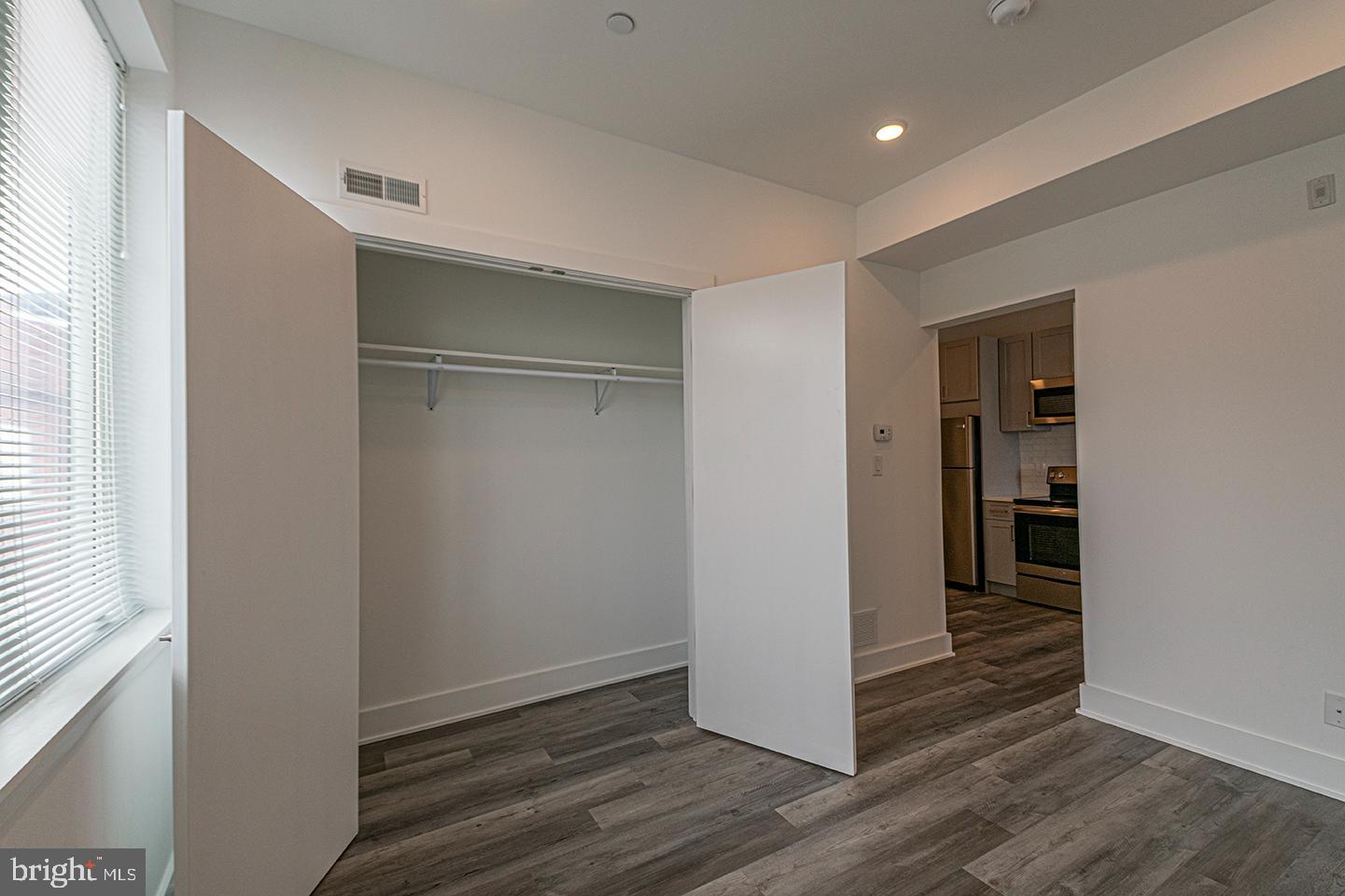 LOFT DISTRICT - Residential Lease