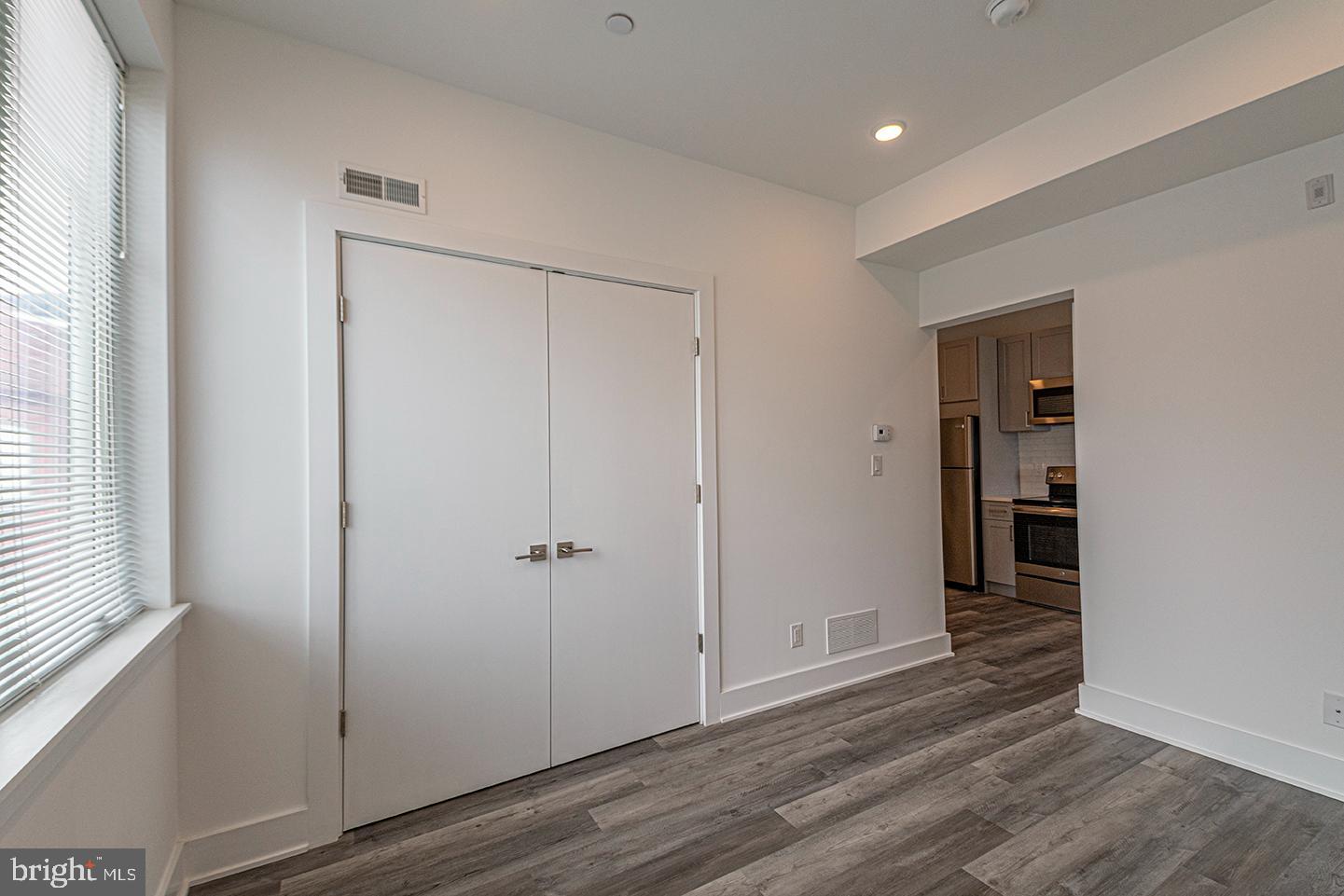 LOFT DISTRICT - Residential Lease