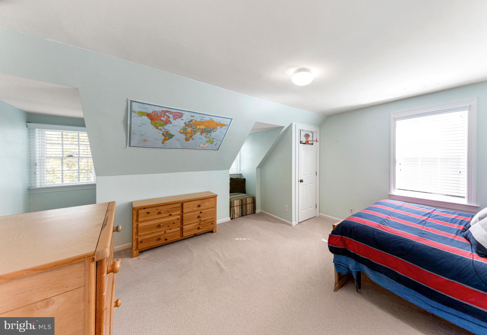 CHEVY CHASE - Residential