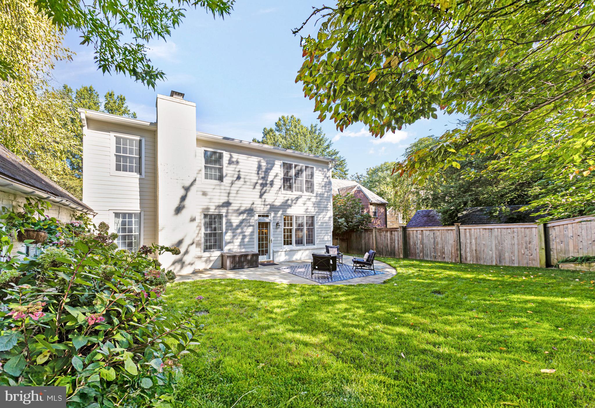 CHEVY CHASE - Residential