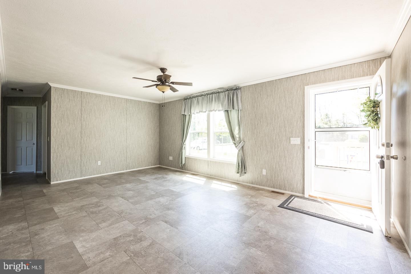 APPLEVILLE WEST - Residential