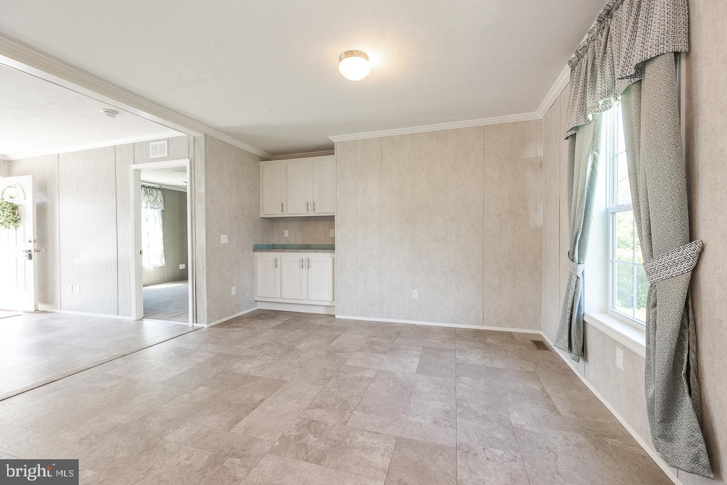 APPLEVILLE WEST - Residential