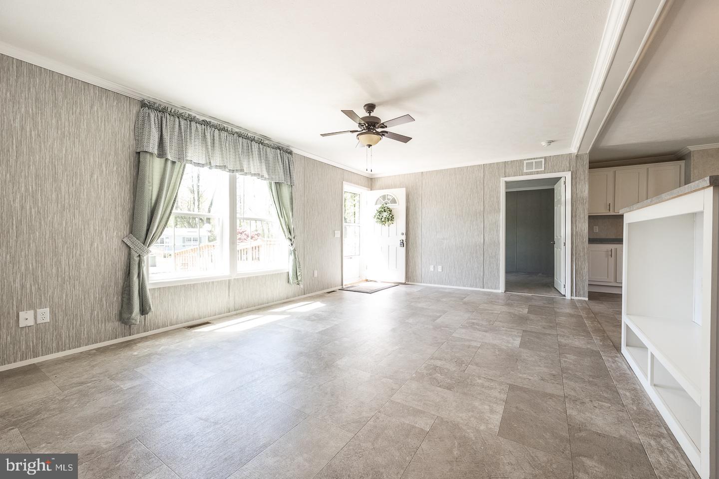 APPLEVILLE WEST - Residential