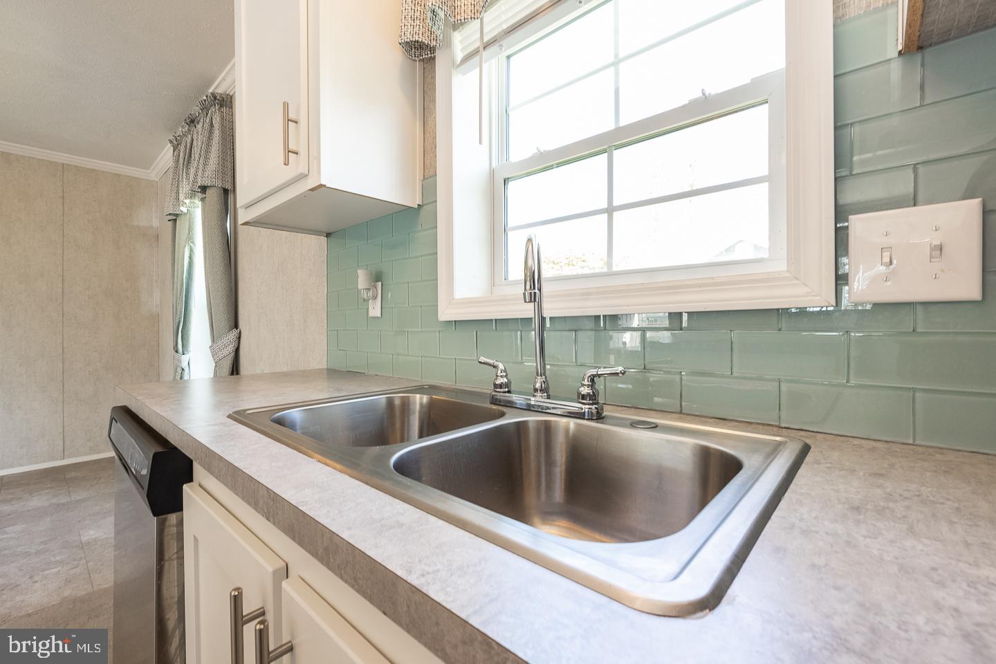 APPLEVILLE WEST - Residential