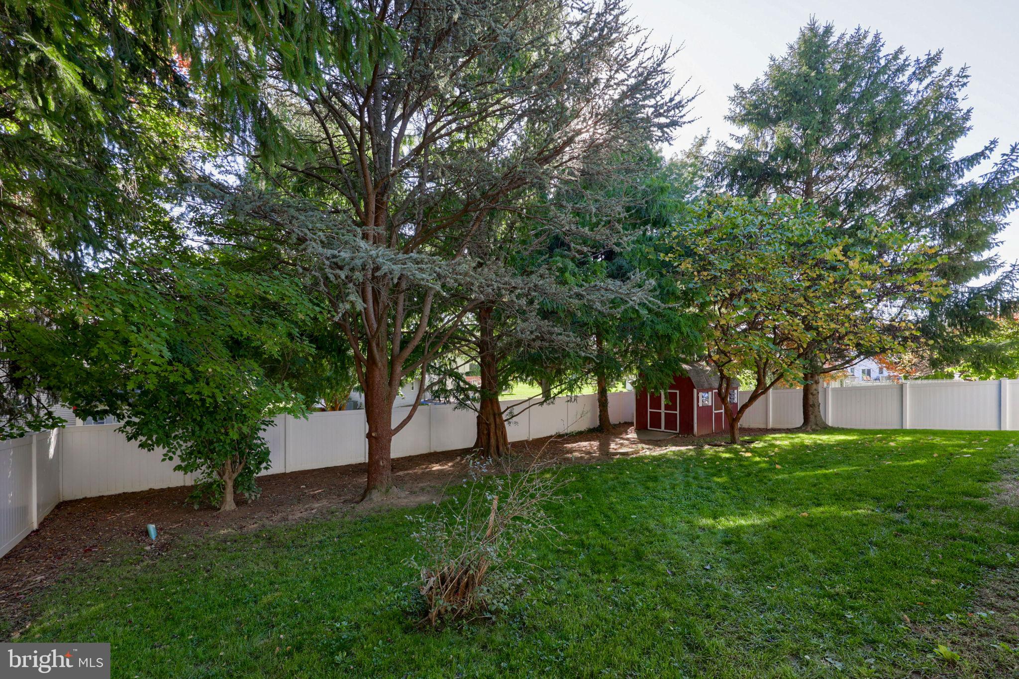 196 STRAWBERRY STREET