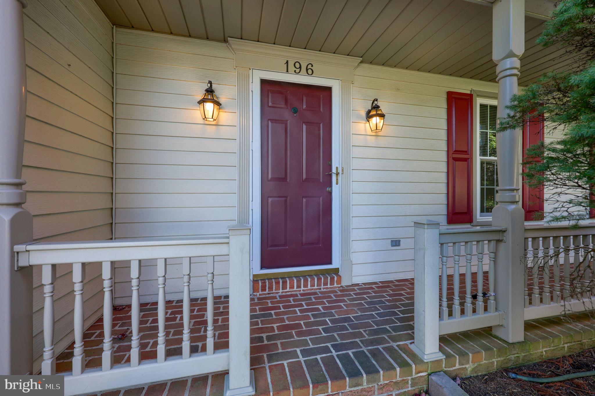 196 STRAWBERRY STREET