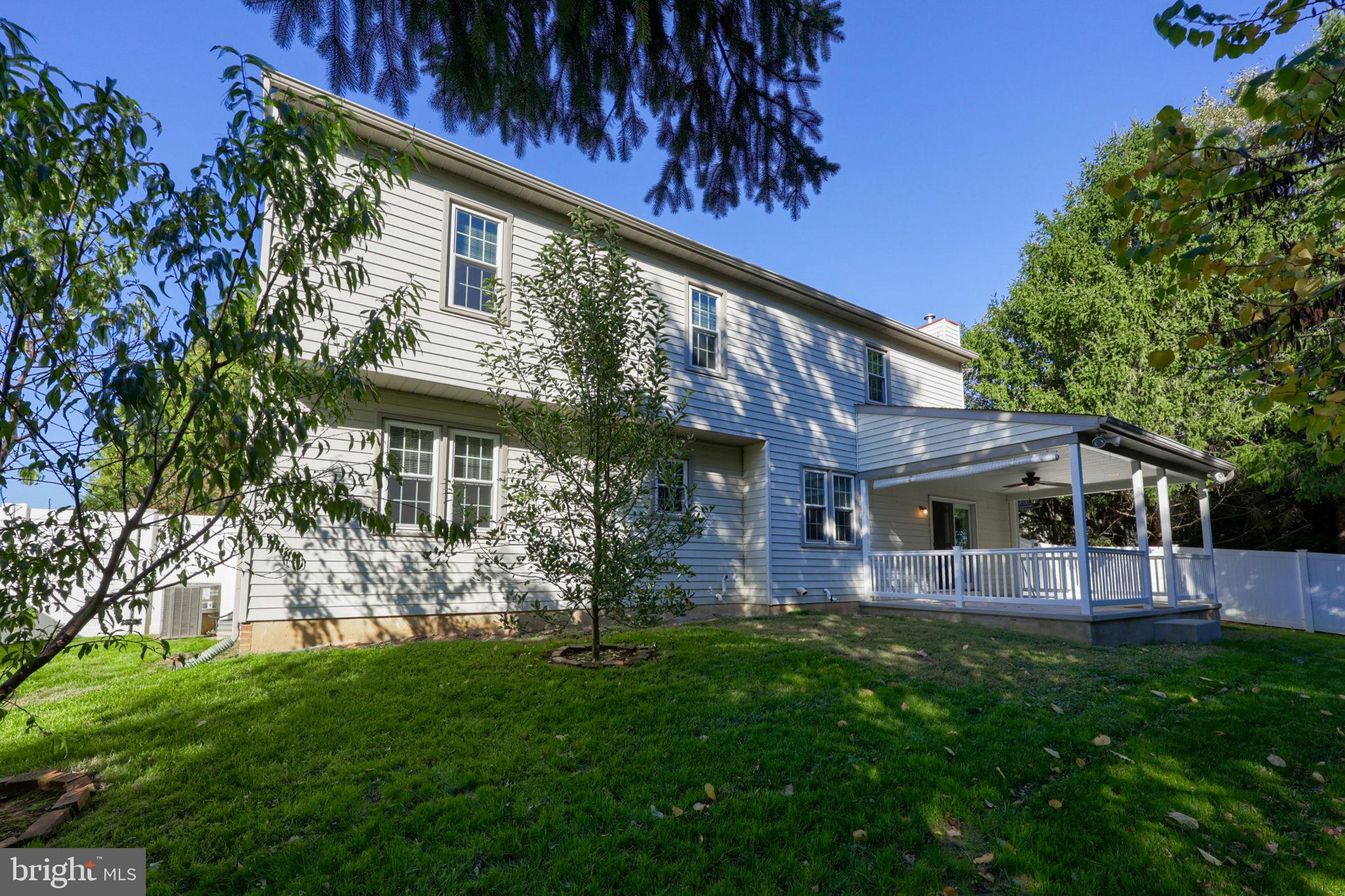 196 STRAWBERRY STREET