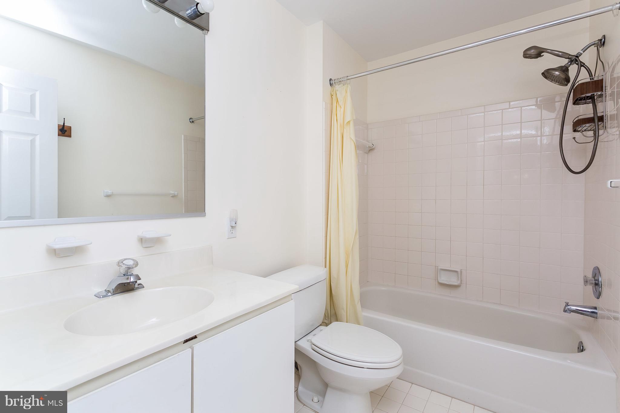 MAYS CHAPEL VILLAGE - Residential