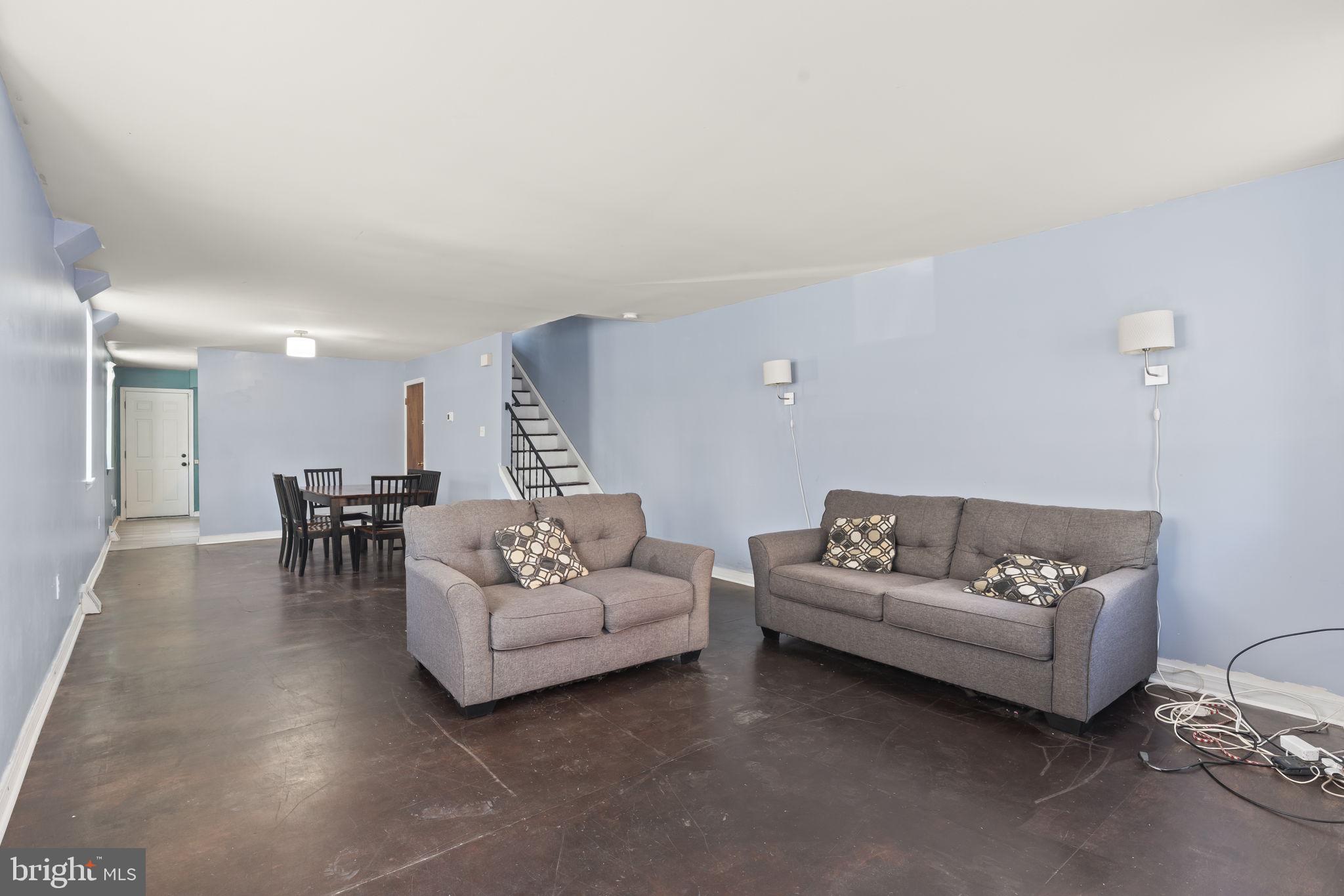 1805 S 5TH STREET