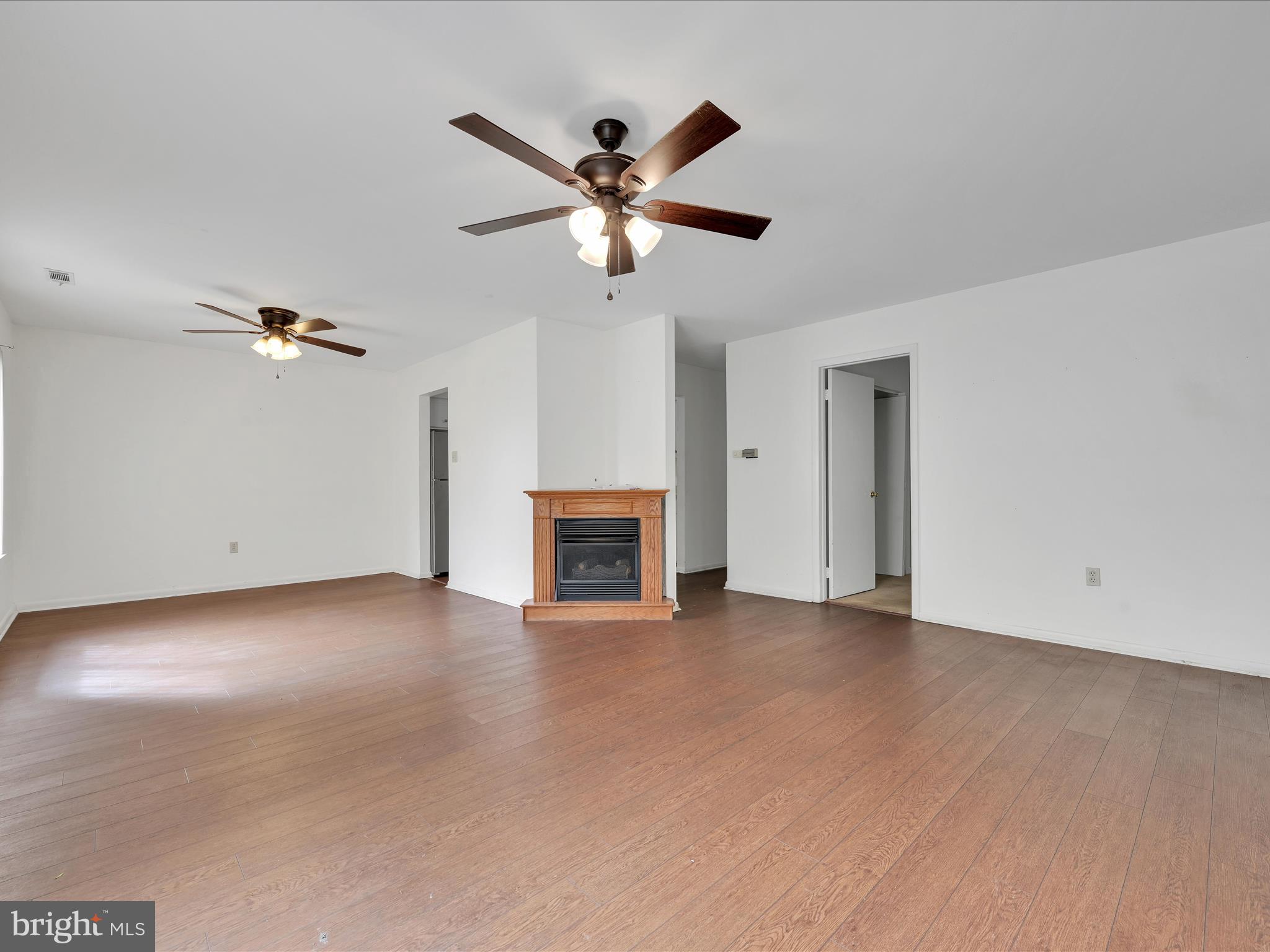 PINE BROOK - Residential