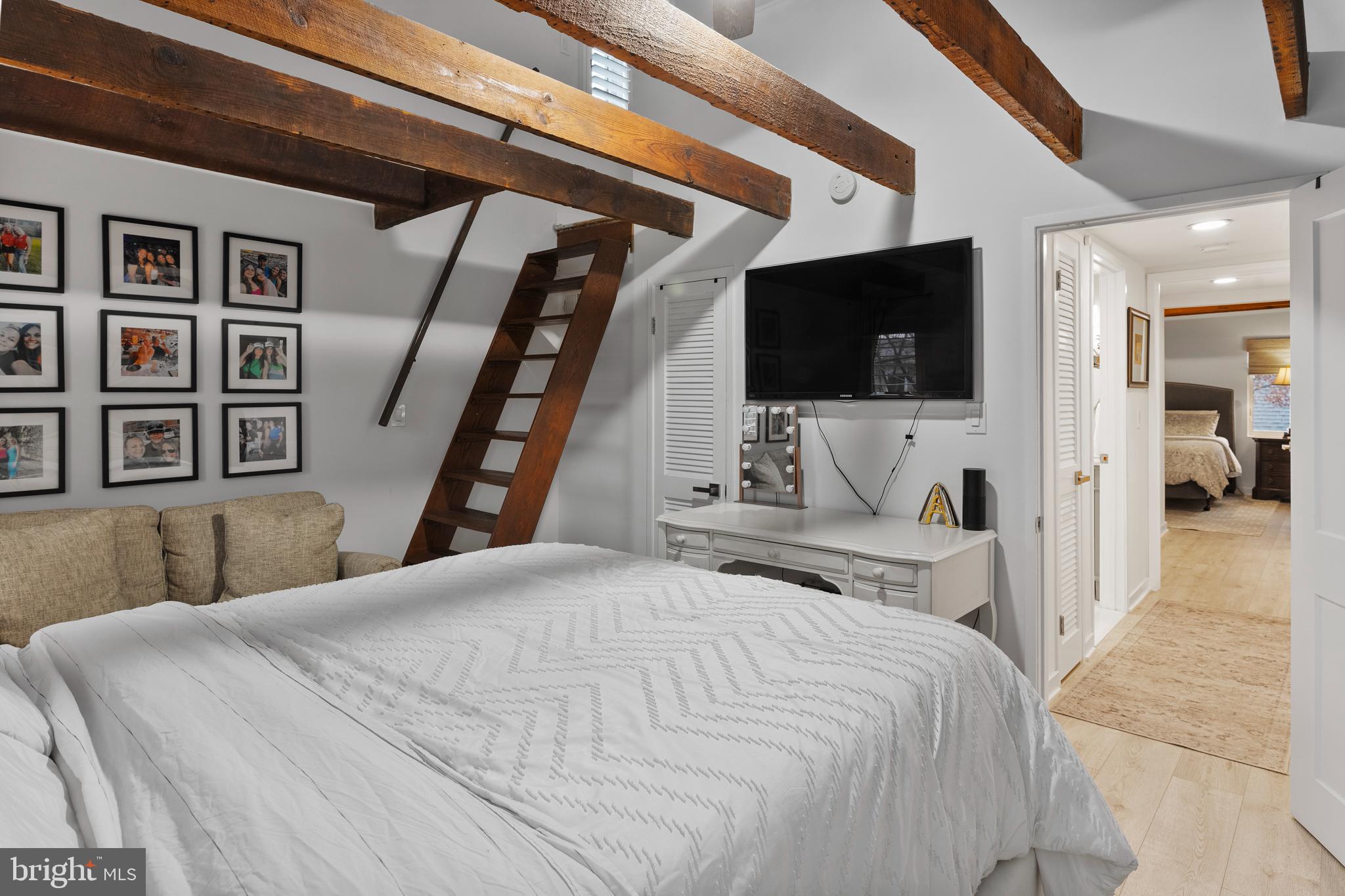 EASTPORT - Residential