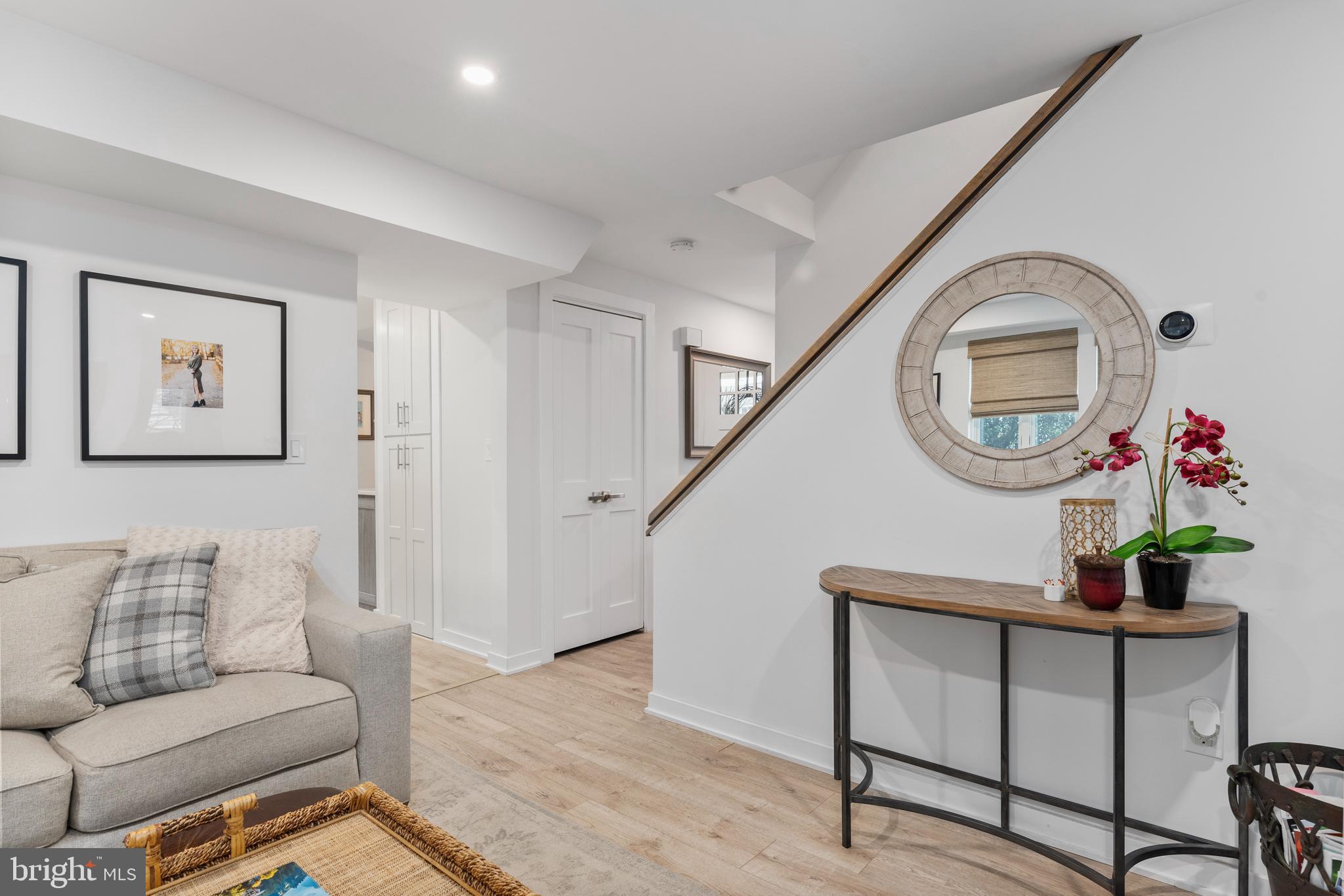 EASTPORT - Residential