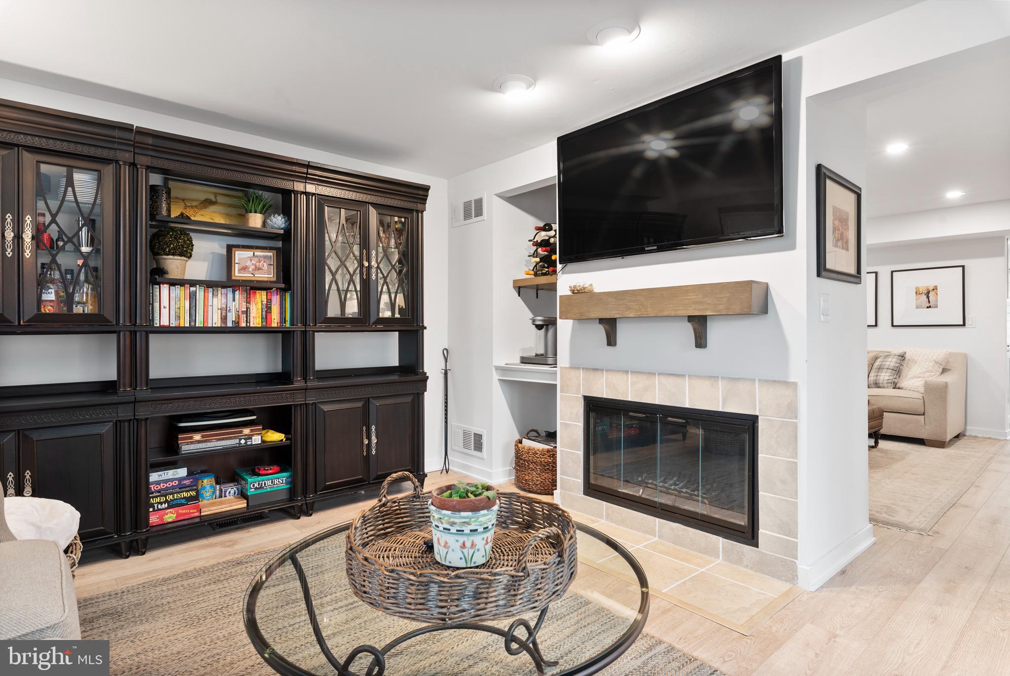 EASTPORT - Residential