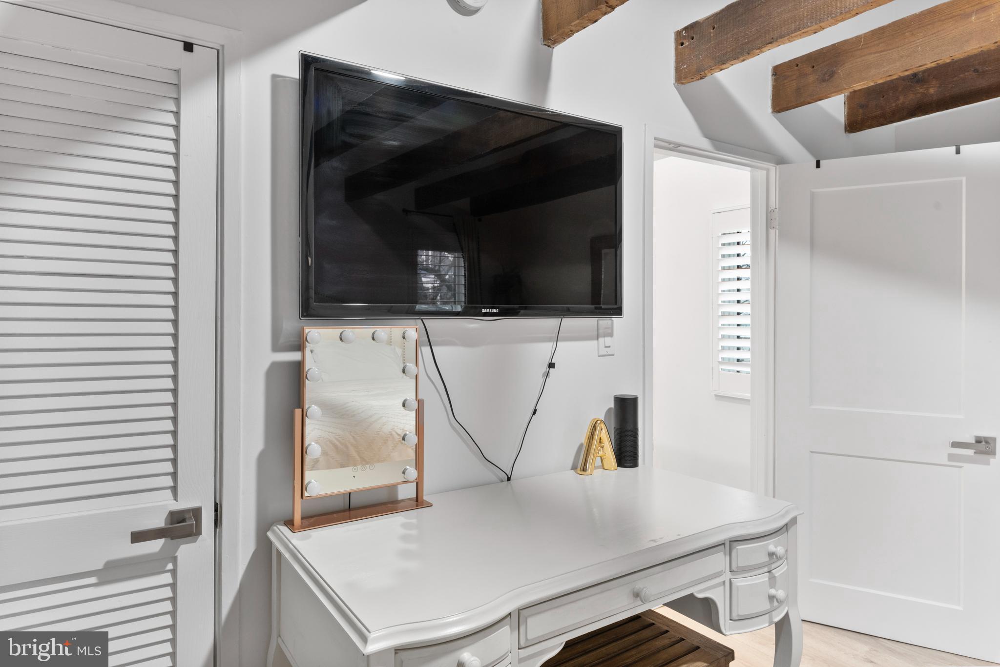 EASTPORT - Residential