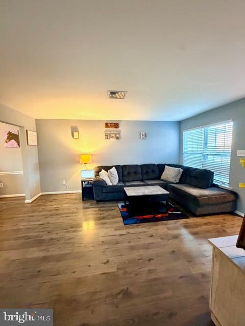 WALNUT BANK FARMS - Residential