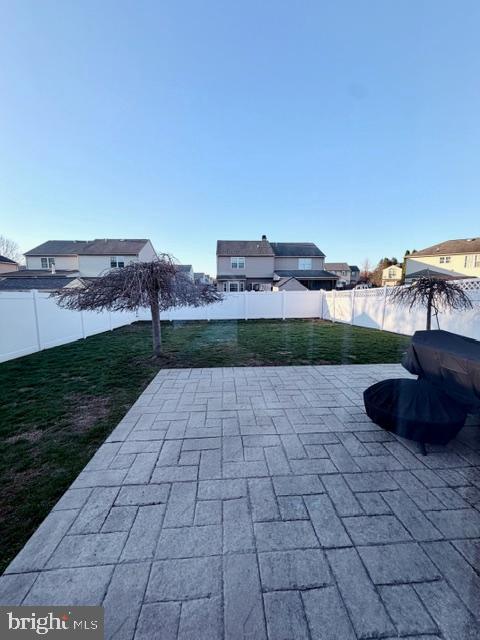 WALNUT BANK FARMS - Residential