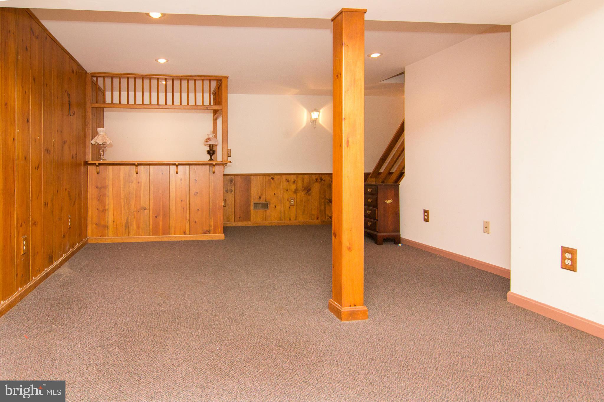 PINEY RUN ESTATES - Residential