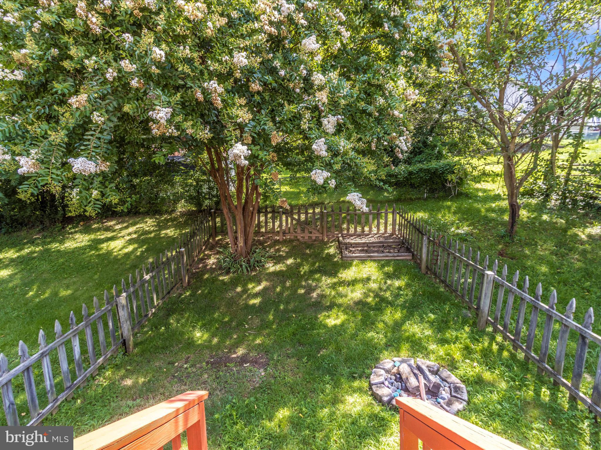 MONUMENTAL PARK - Residential