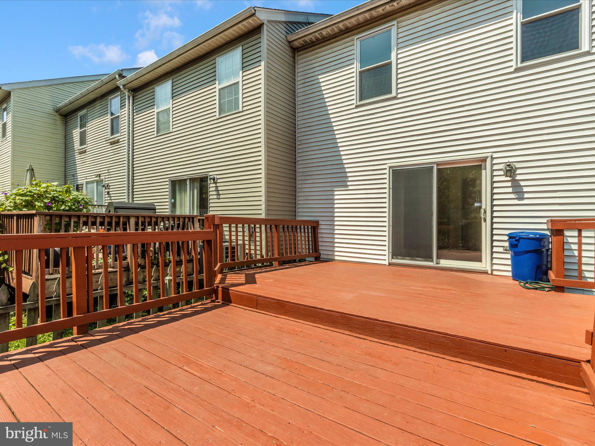 MONUMENTAL PARK - Residential