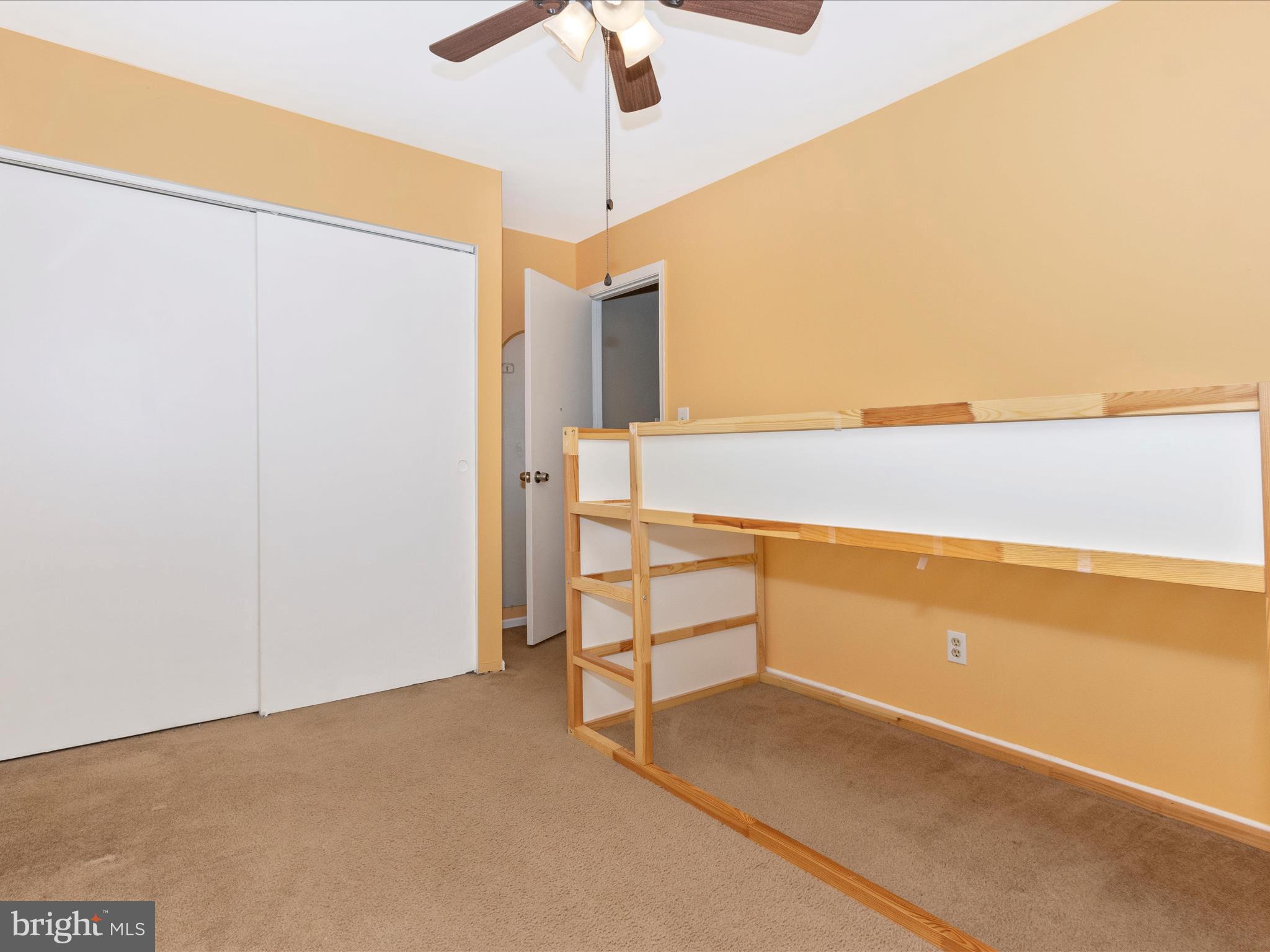 MONUMENTAL PARK - Residential