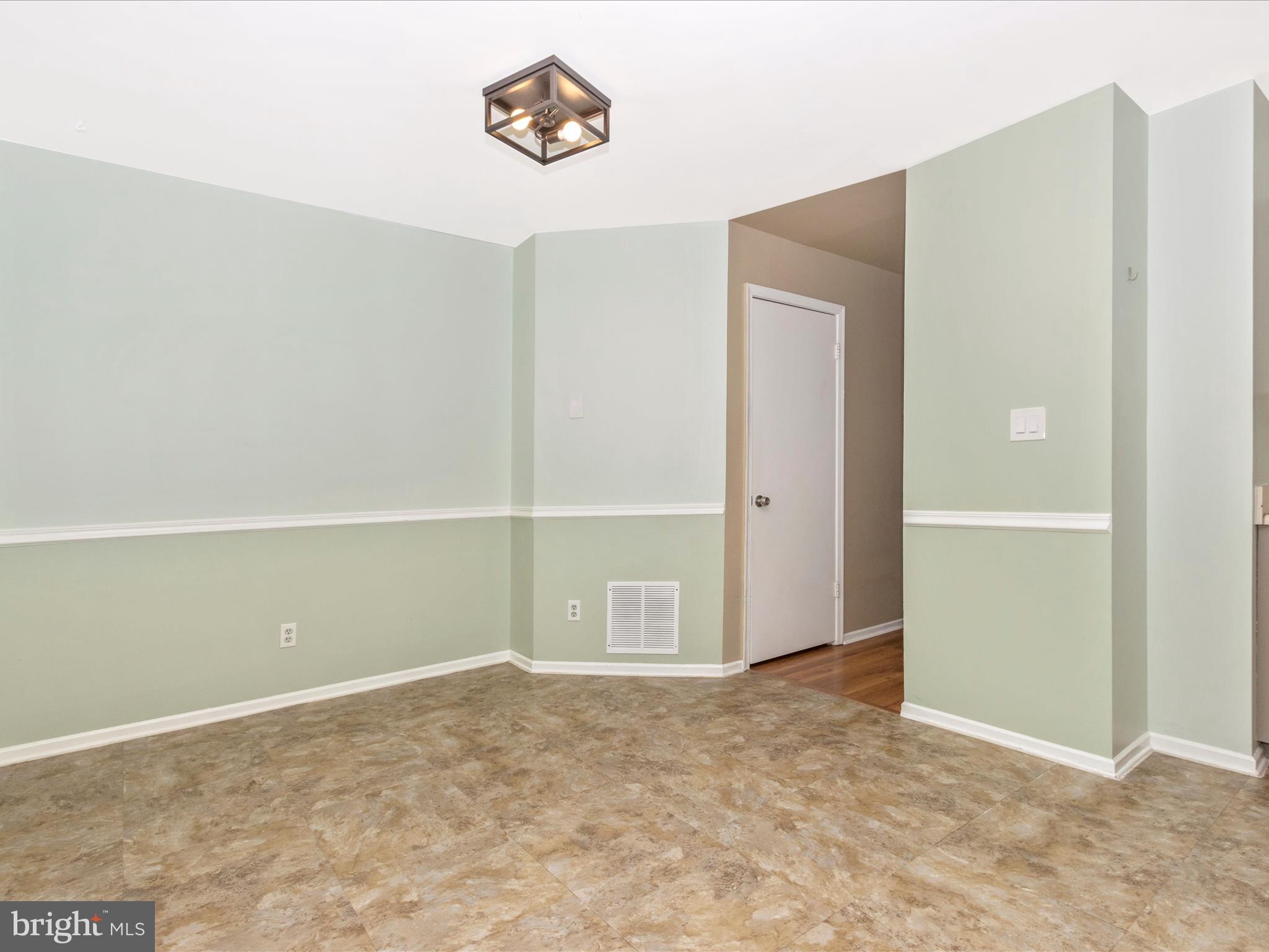 MONUMENTAL PARK - Residential