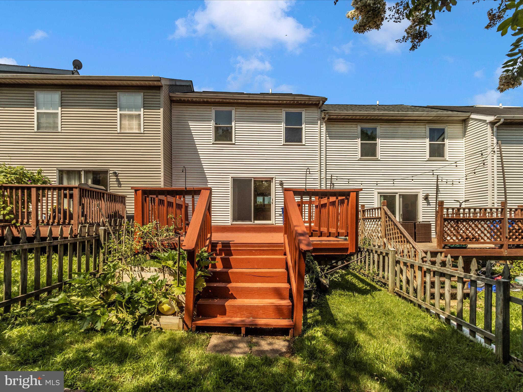 MONUMENTAL PARK - Residential