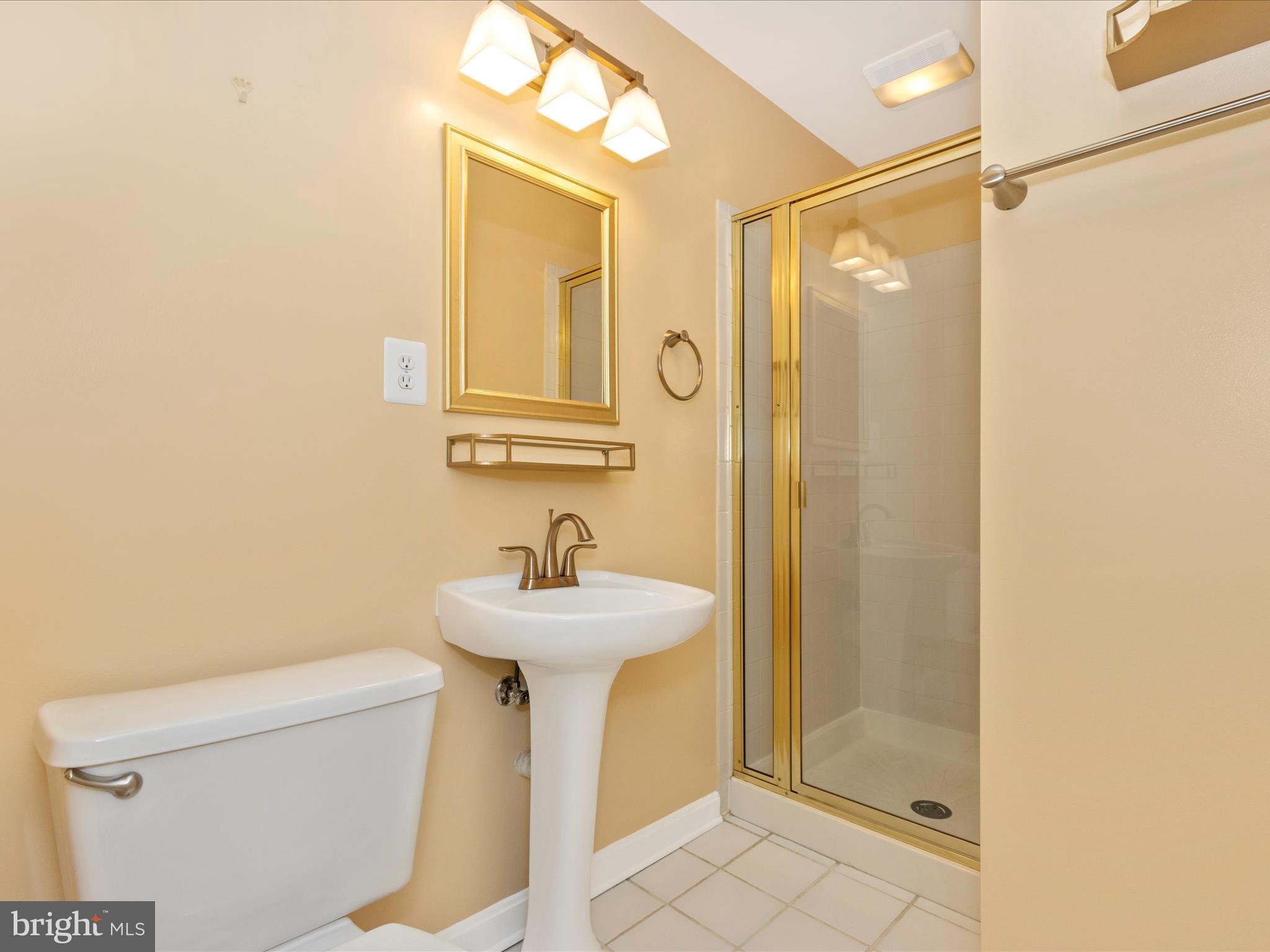 MONUMENTAL PARK - Residential