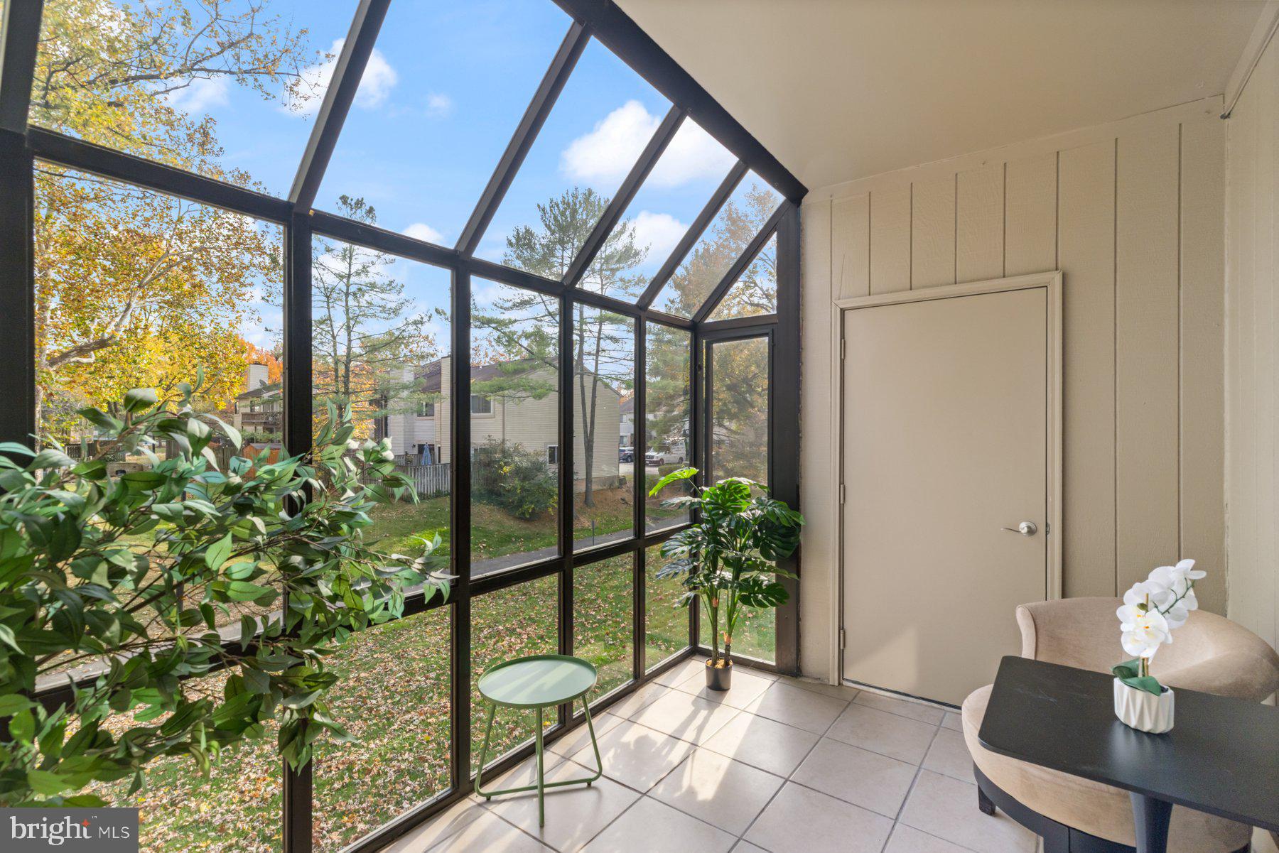 NORTH GREEN CONDOMINIUMS - Residential