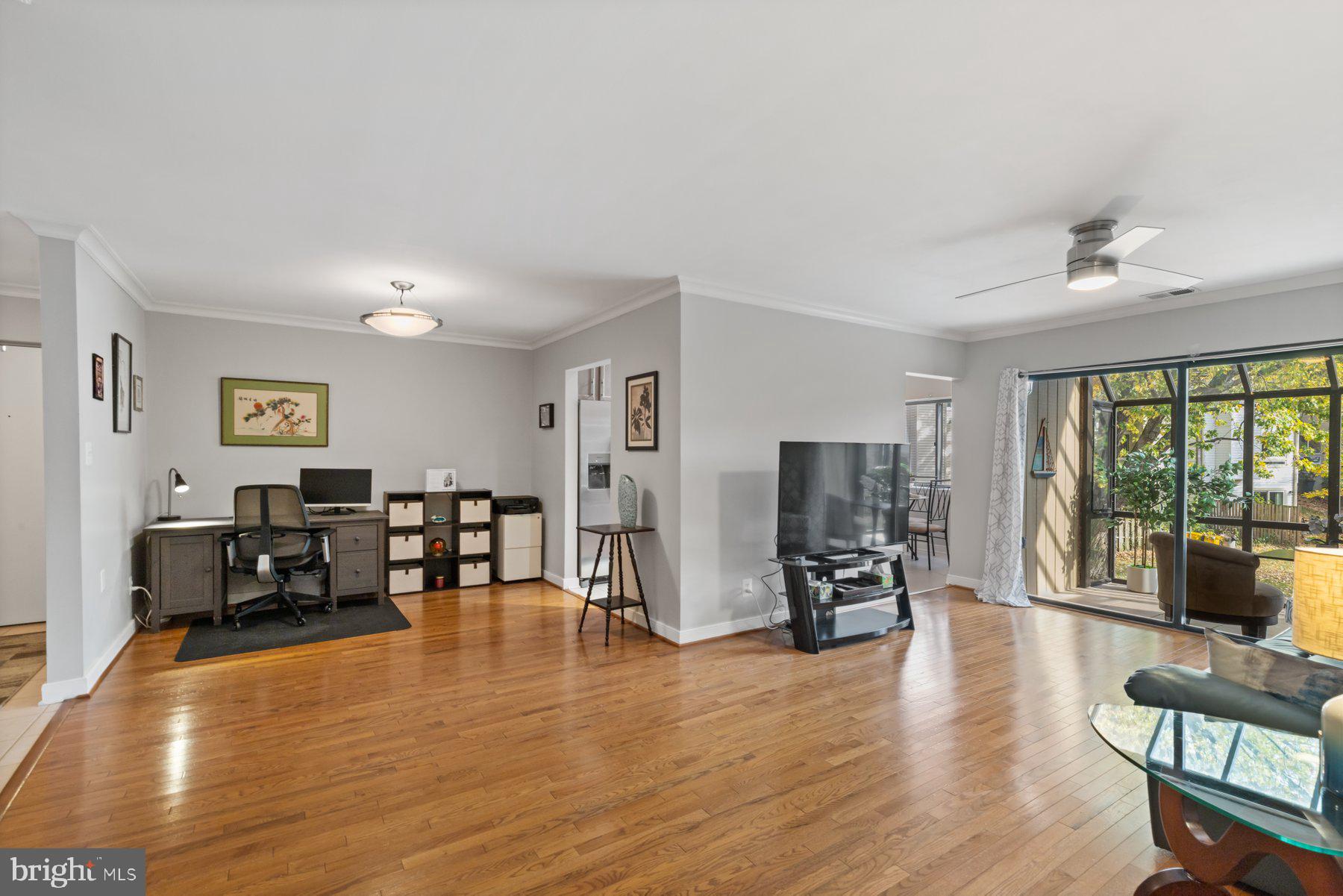 NORTH GREEN CONDOMINIUMS - Residential