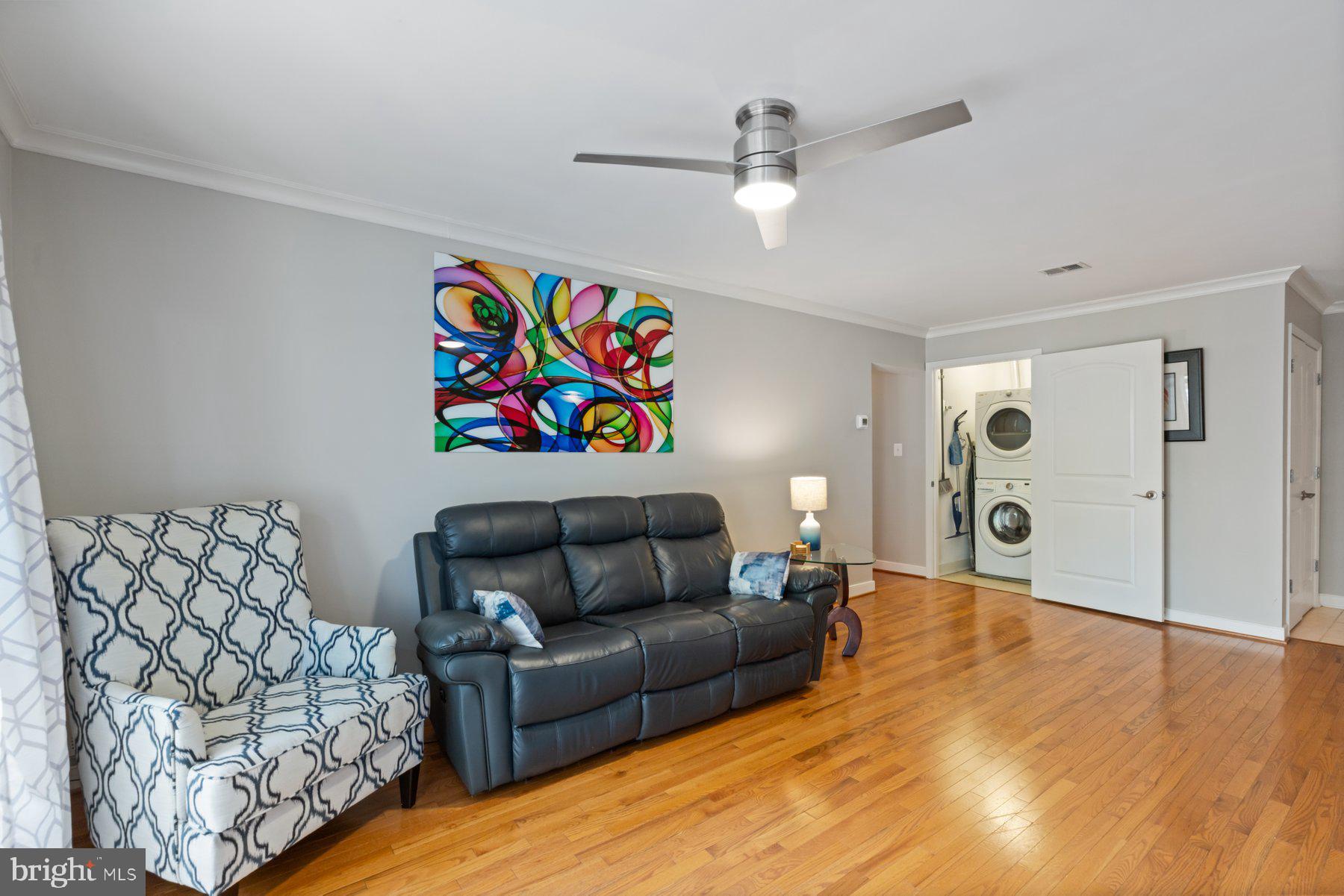 NORTH GREEN CONDOMINIUMS - Residential