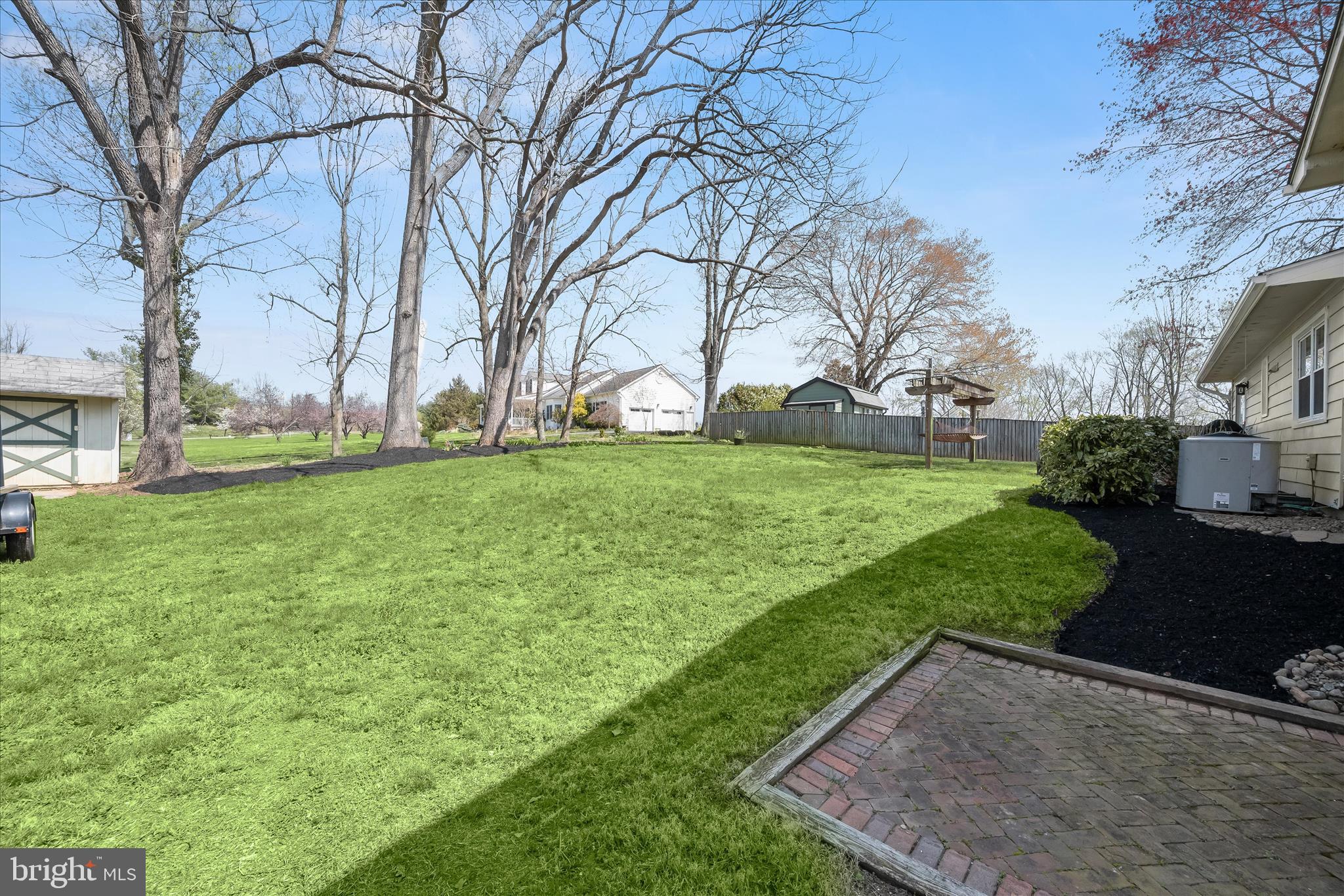 OAKRIDGE ESTATES - Residential