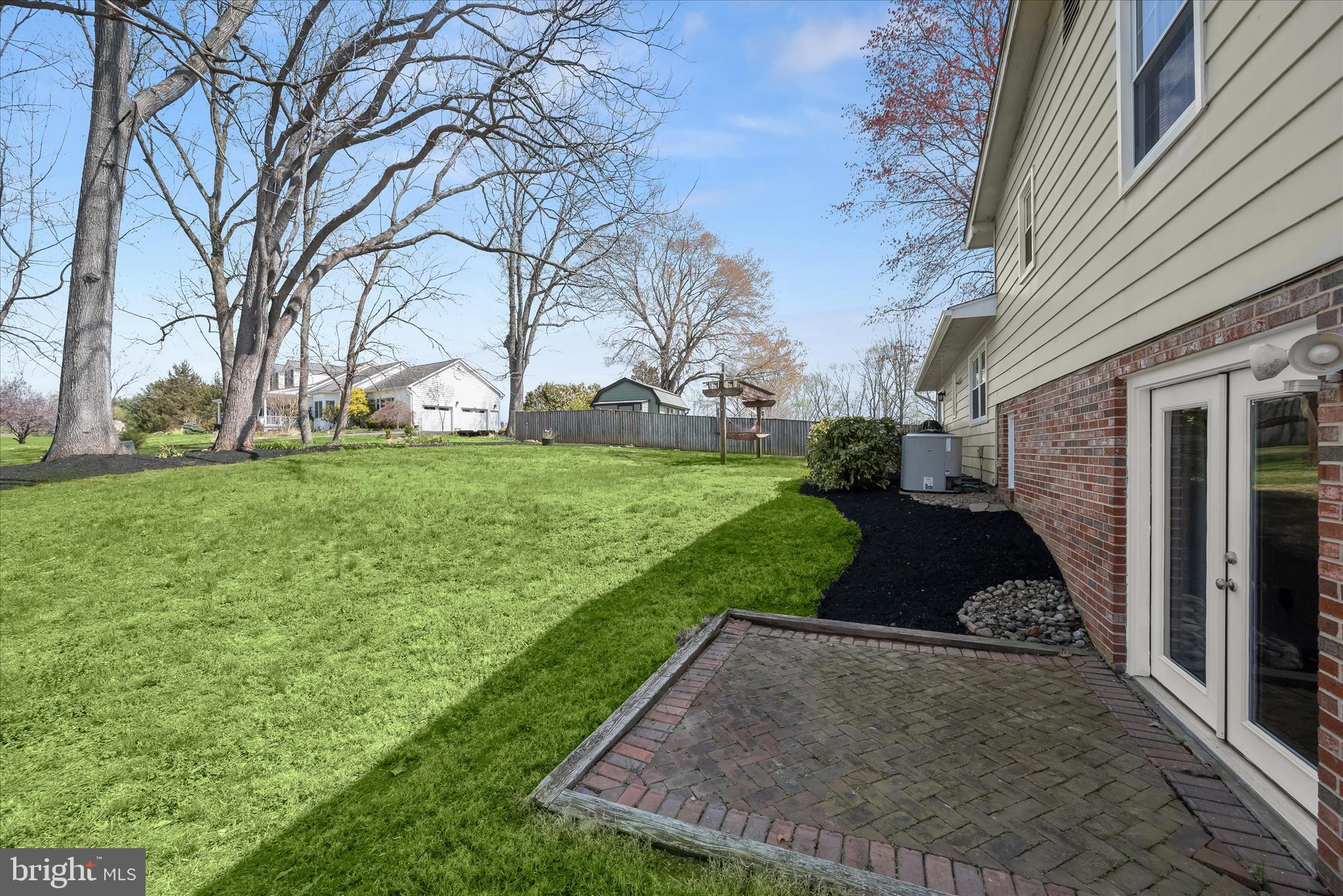 OAKRIDGE ESTATES - Residential