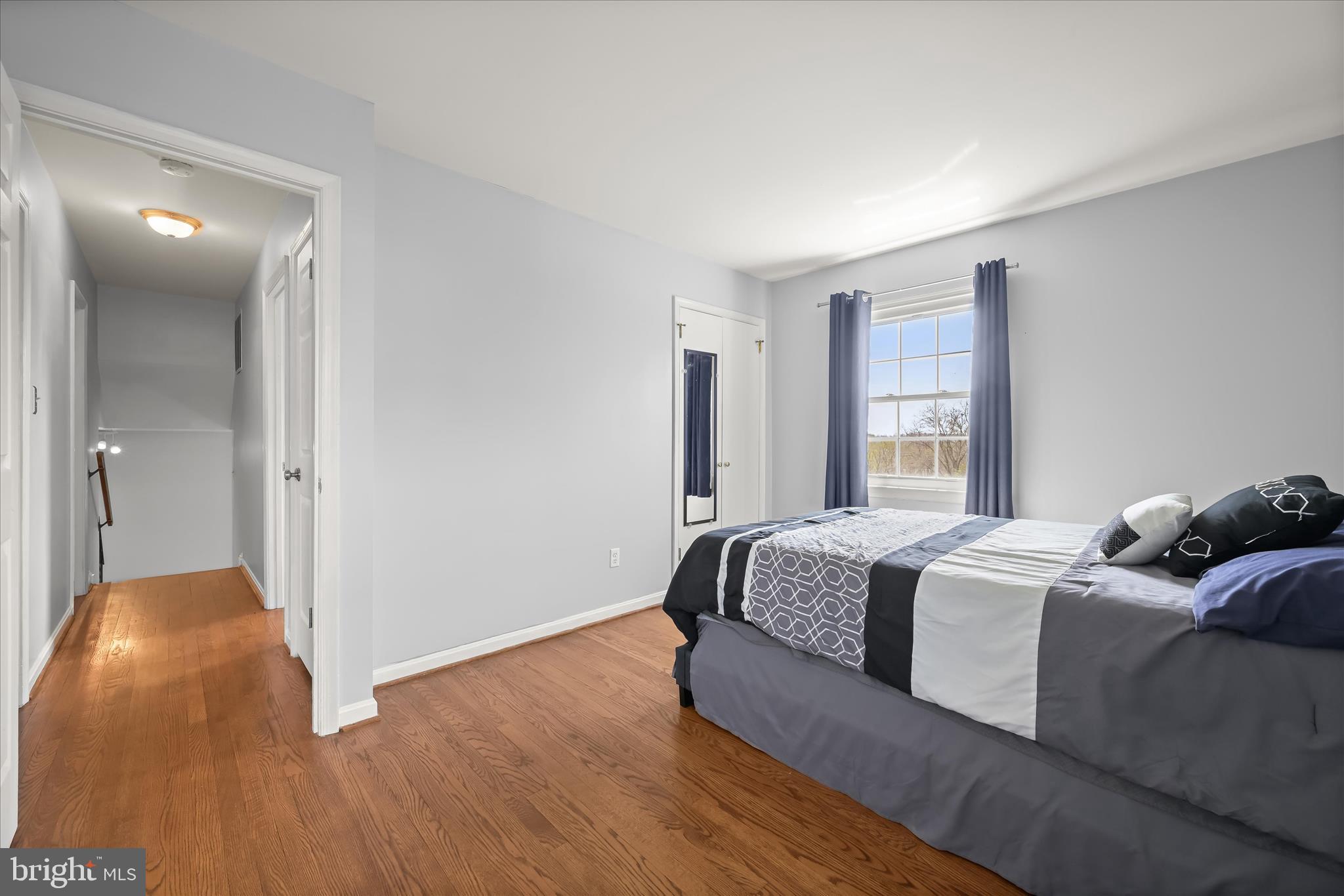 OAKRIDGE ESTATES - Residential