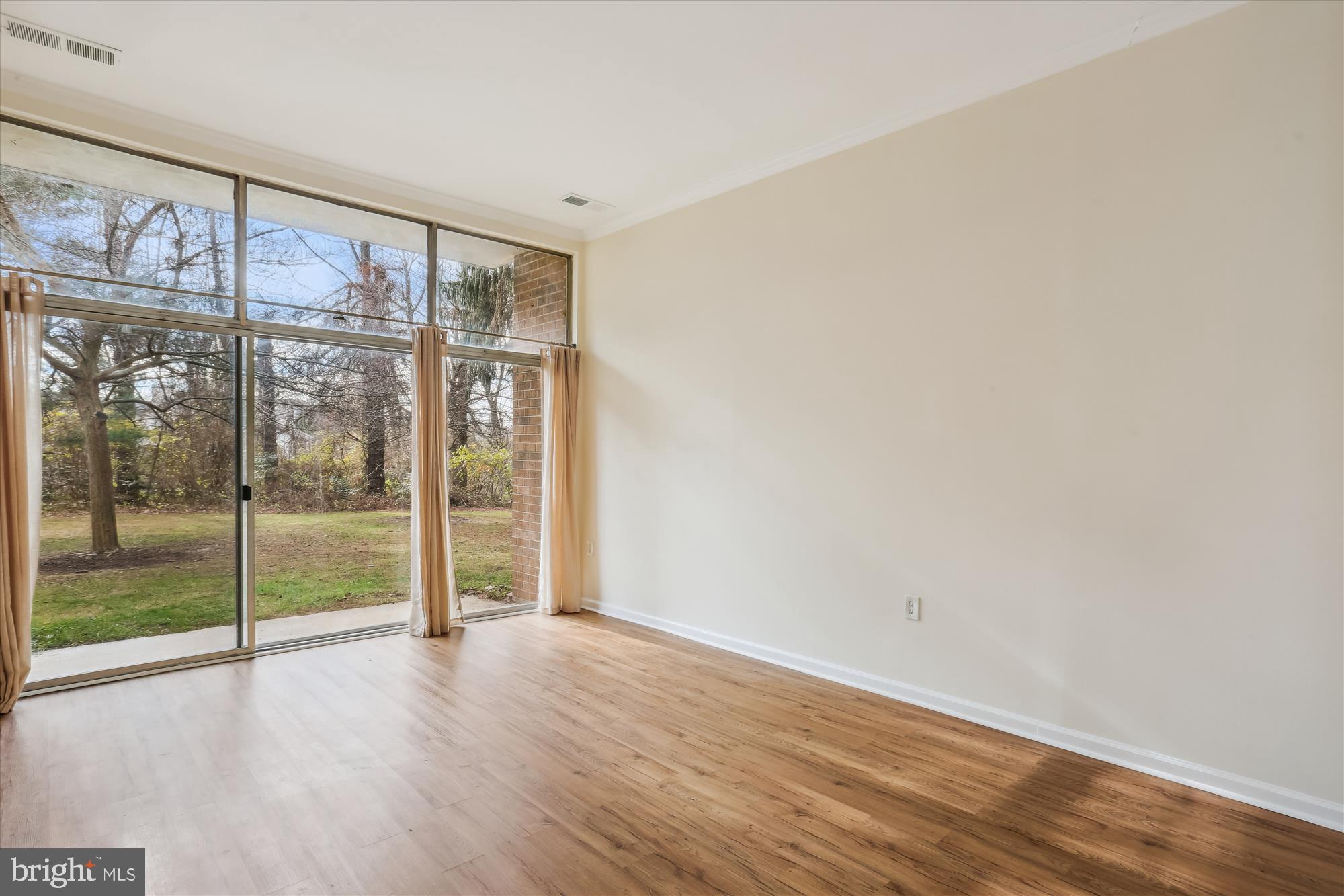 NORMANDIE ON THE LAKE I - Residential