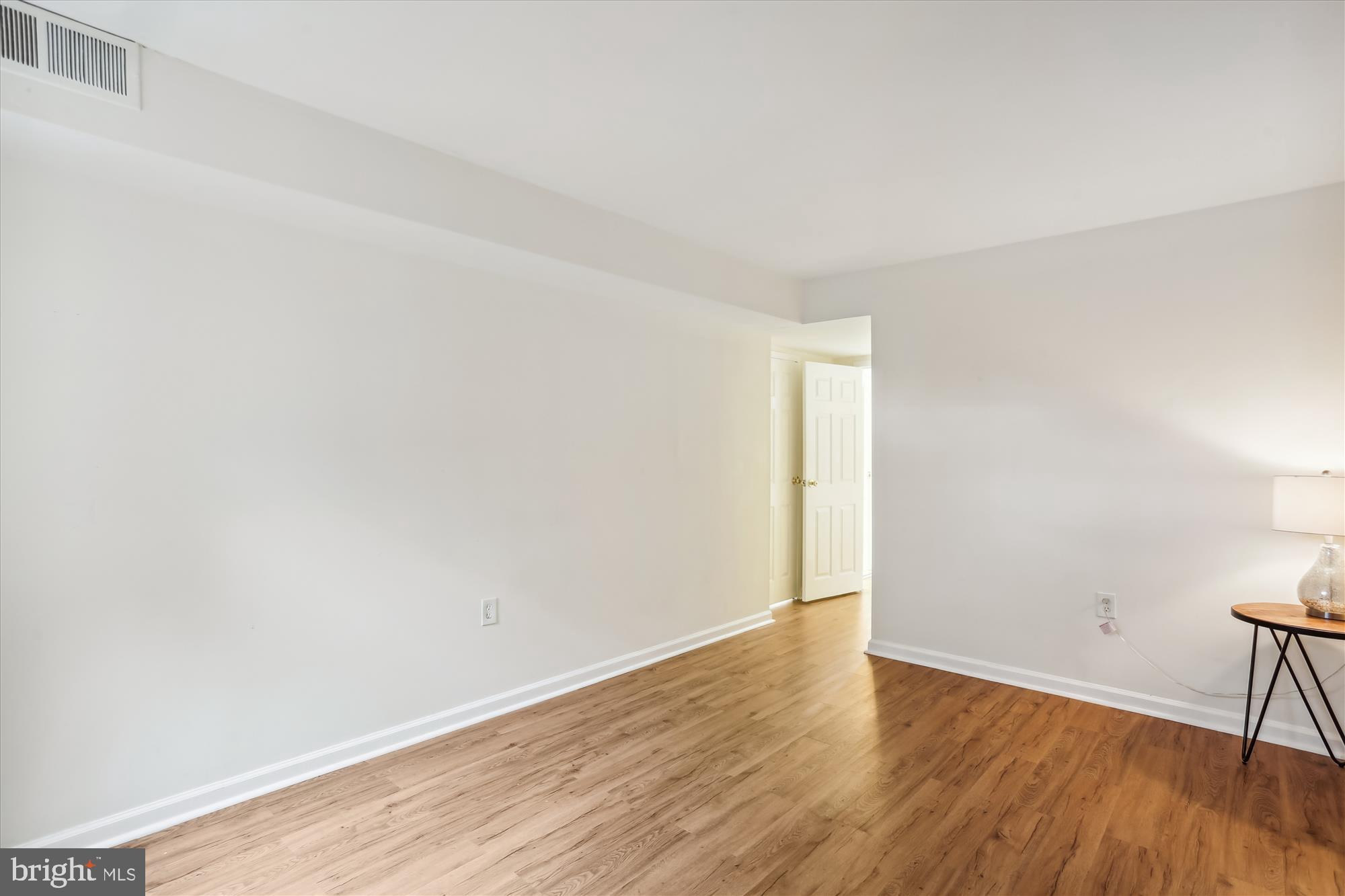 NORMANDIE ON THE LAKE I - Residential