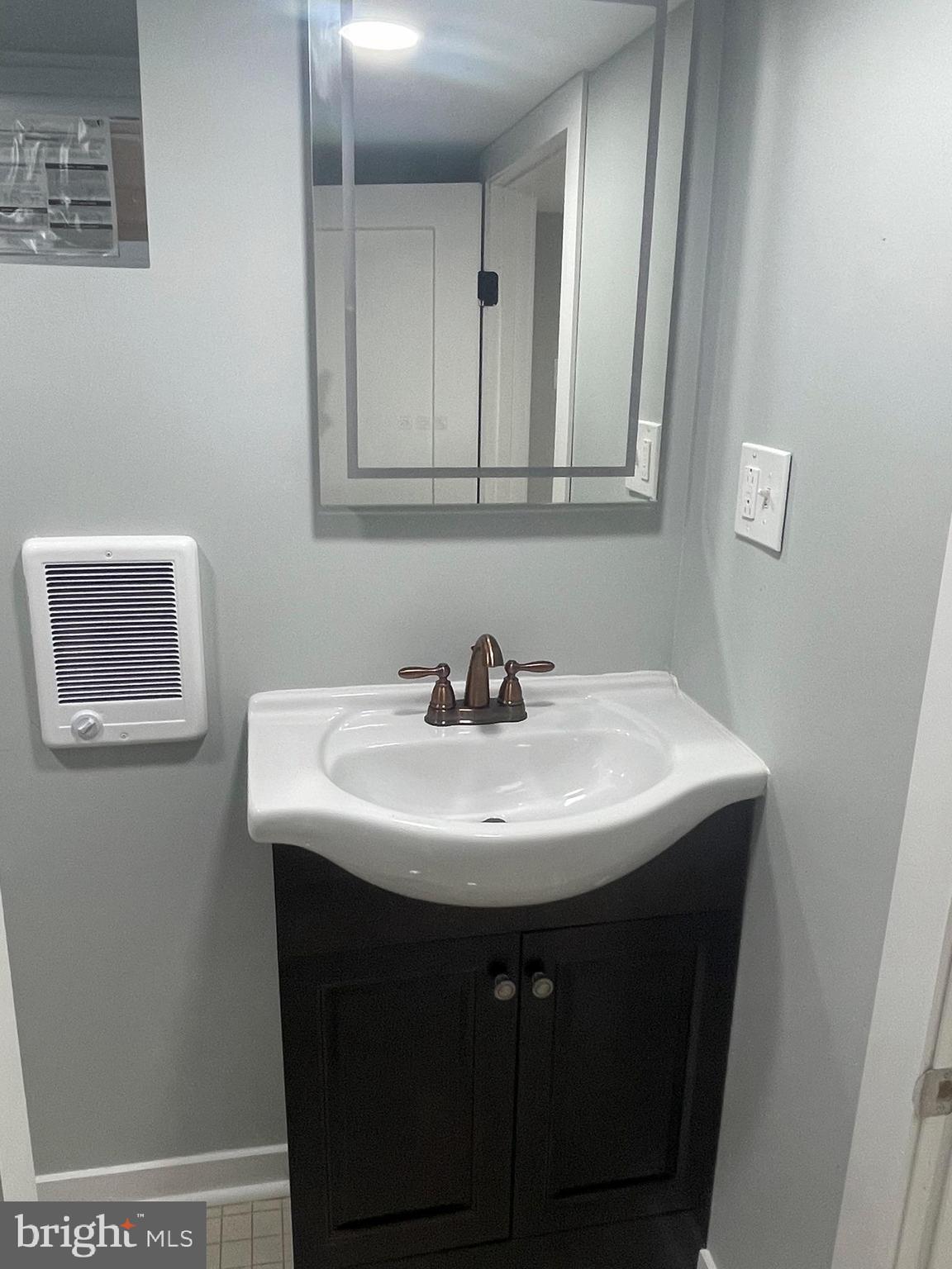 NICETOWN-TIOGA - Residential Lease