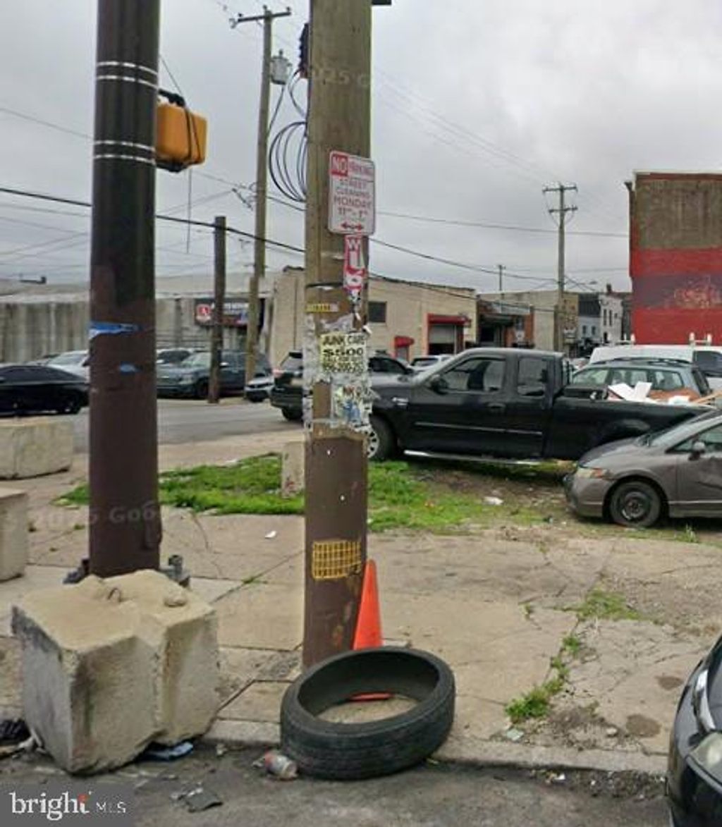 Photo of 200 W Glenwood Avenue, PHILADELPHIA, PA 19140 (MLS # PAPH2528196)