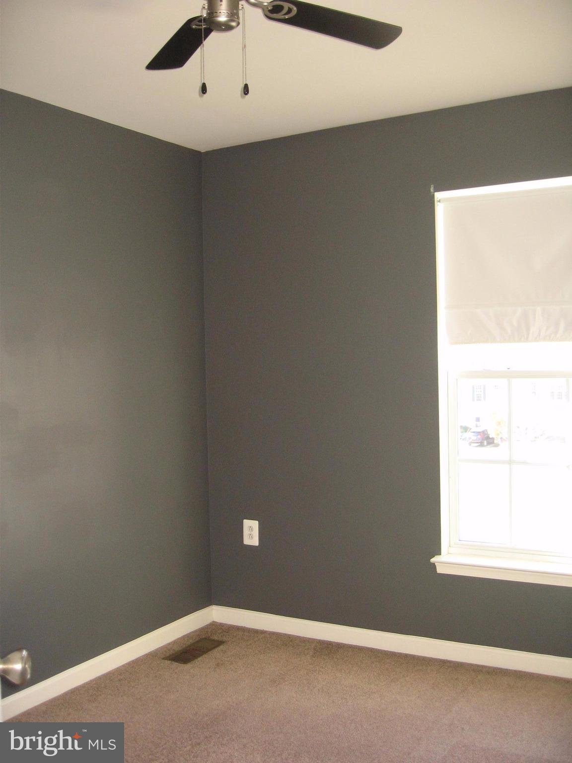 COLONIAL HILLS - Residential Lease