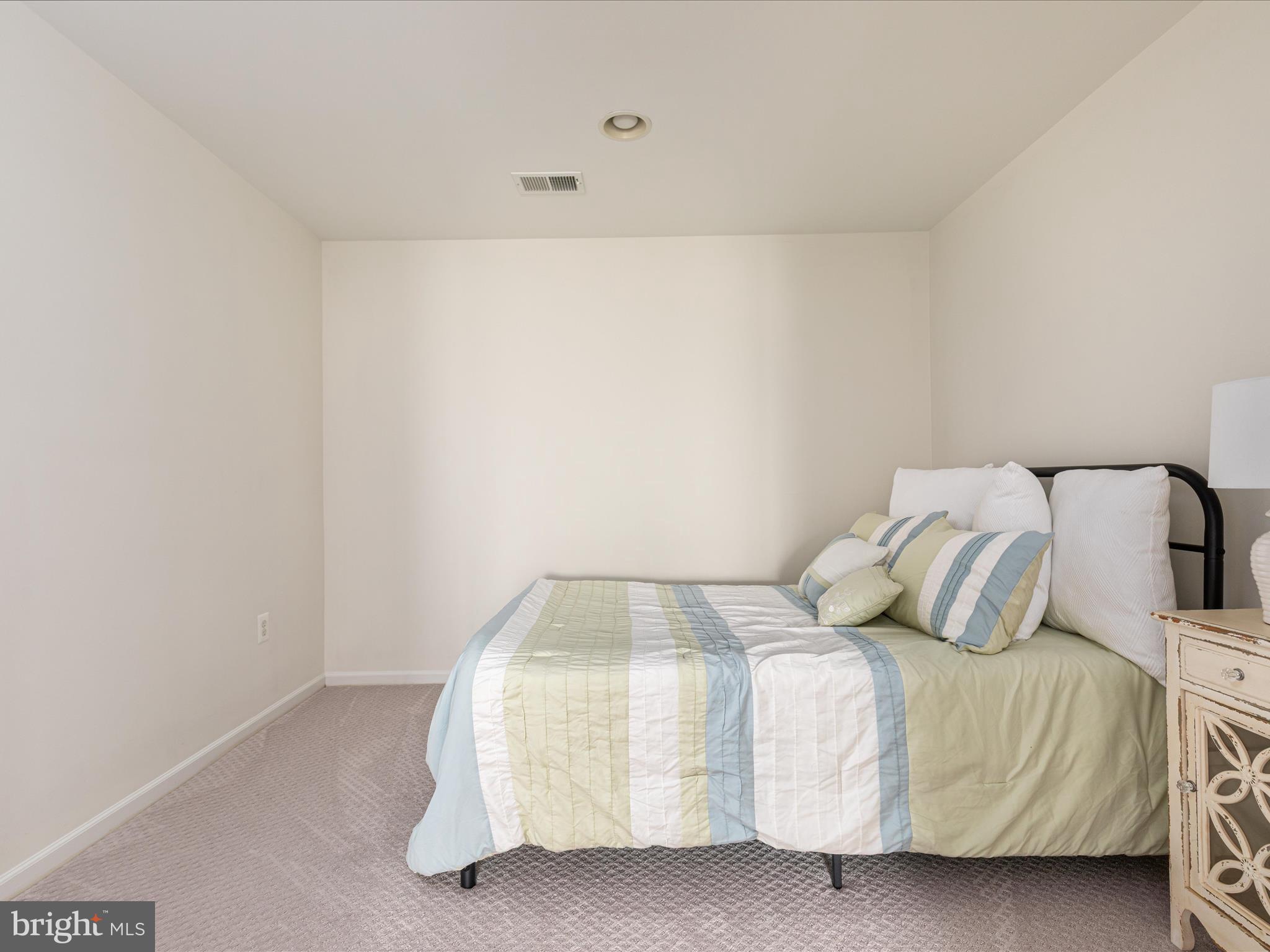 VILLAGES AT SAYBROOKE - Residential