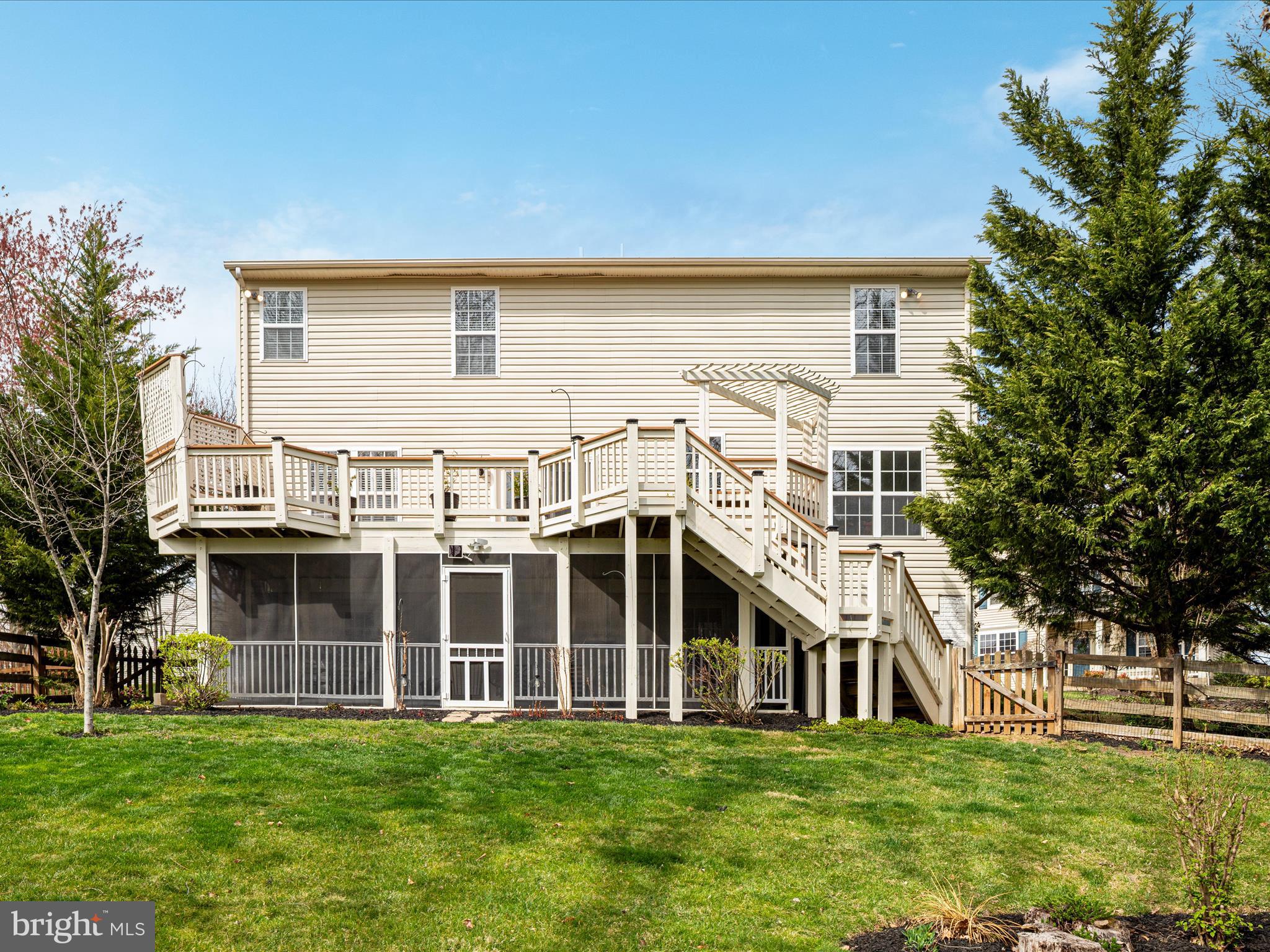 VILLAGES AT SAYBROOKE - Residential