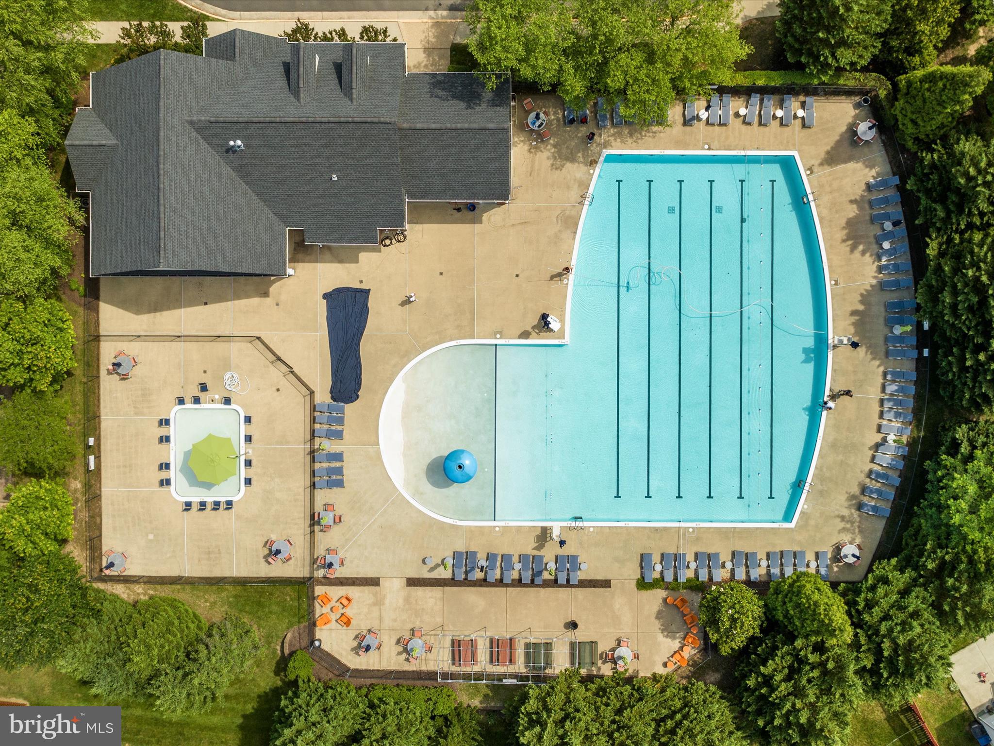 VILLAGES AT SAYBROOKE - Residential