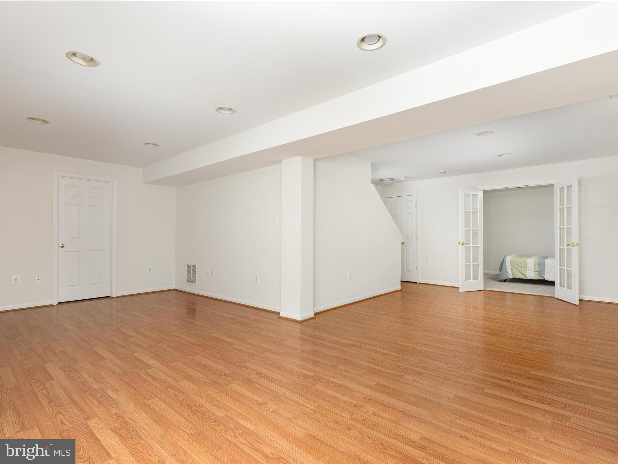 VILLAGES AT SAYBROOKE - Residential