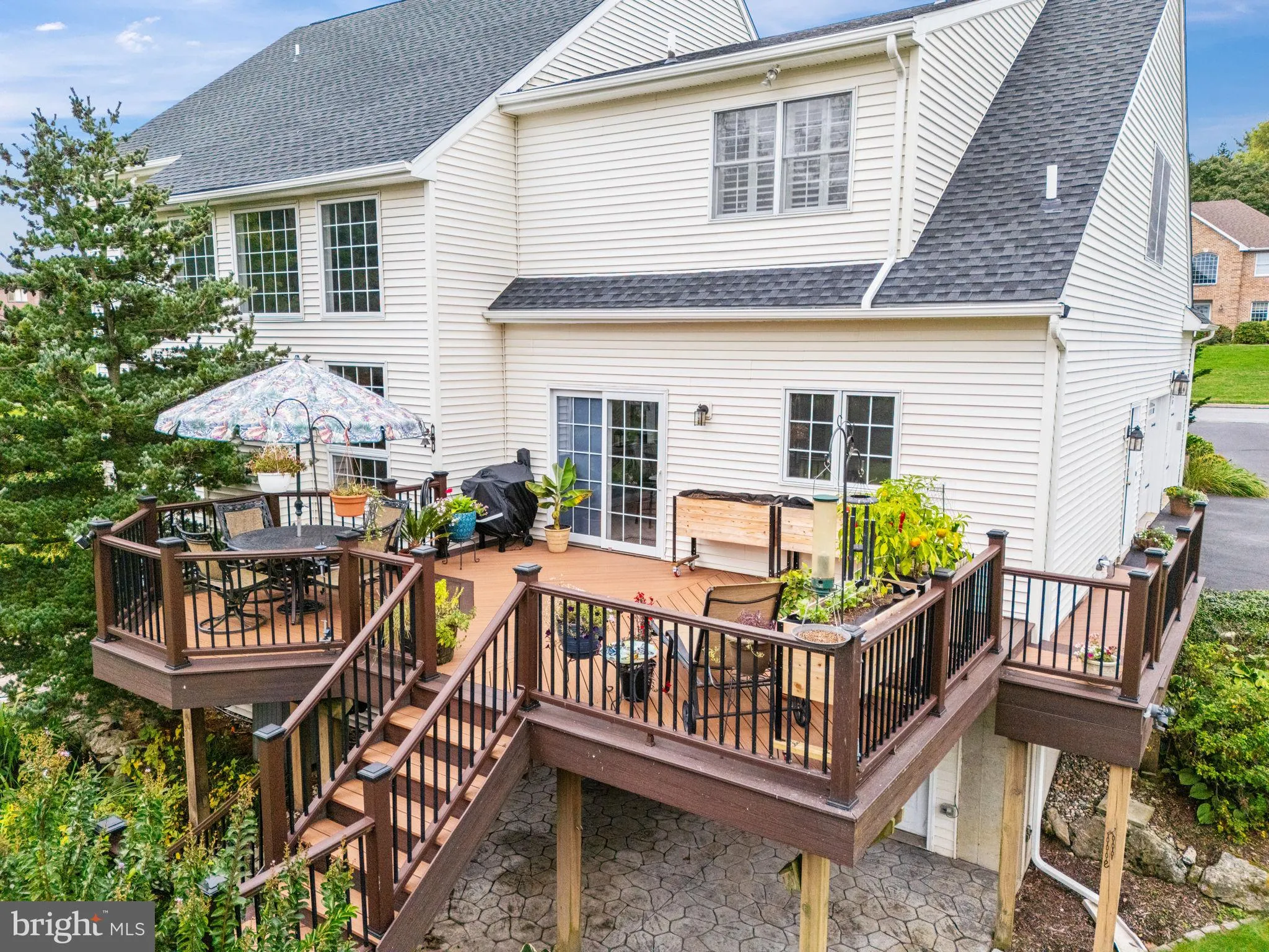 Zionsville, Pennsylvania 18092, United States, 4 Bedrooms Bedrooms, ,4 BathroomsBathrooms,Residential,Active,226486