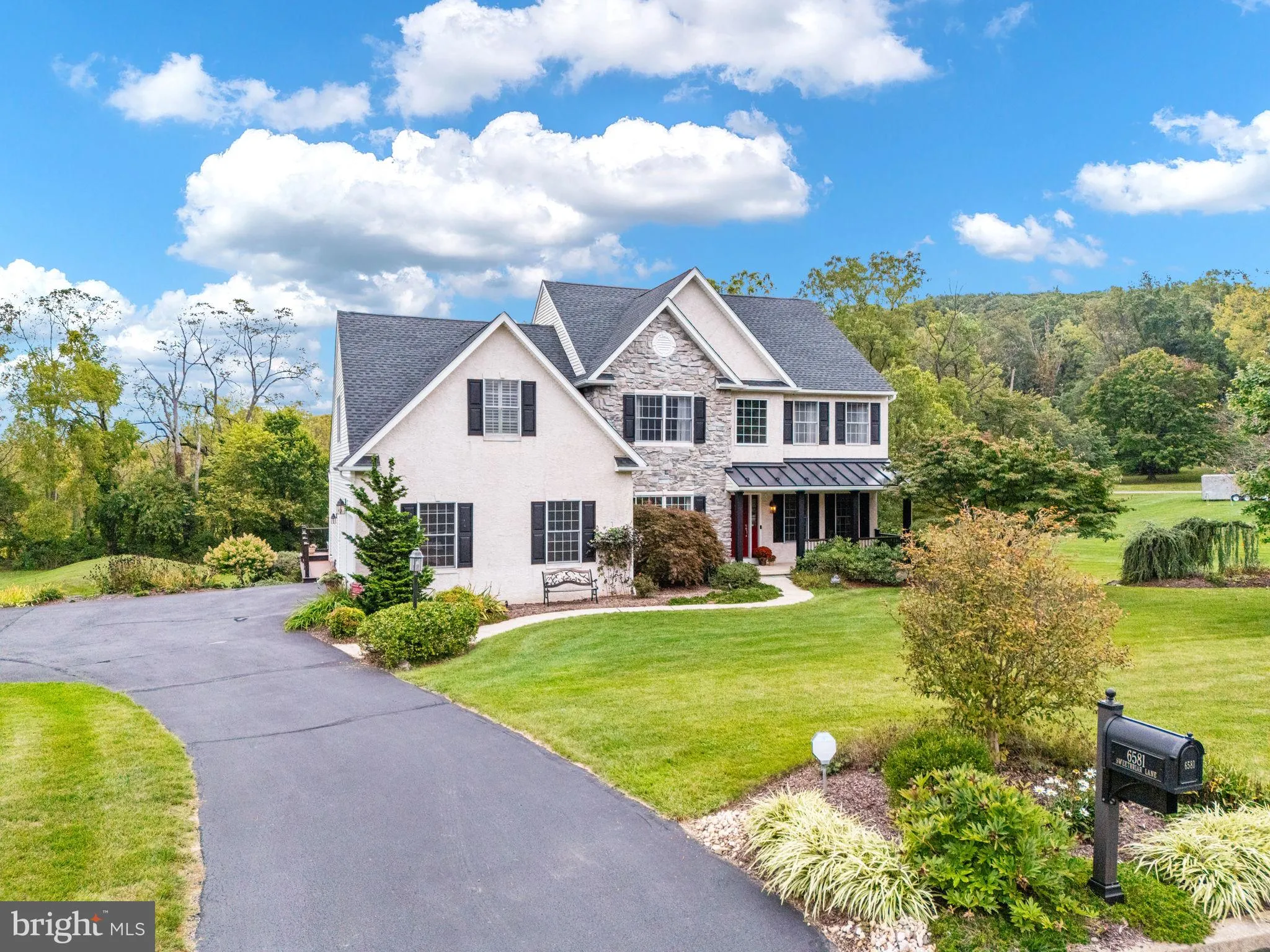 Zionsville, Pennsylvania 18092, United States, 4 Bedrooms Bedrooms, ,4 BathroomsBathrooms,Residential,Active,226486