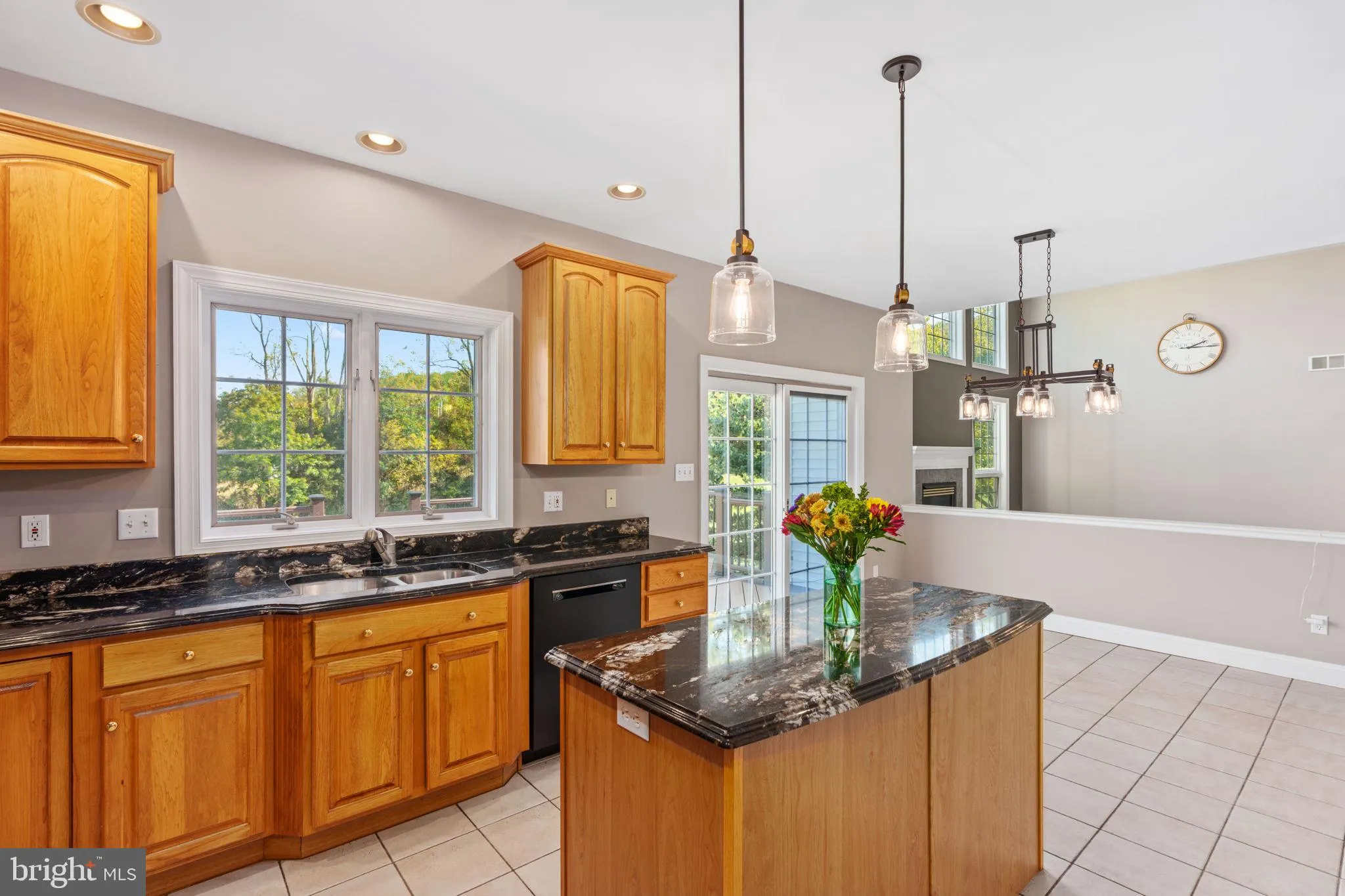 Zionsville, Pennsylvania 18092, United States, 4 Bedrooms Bedrooms, ,4 BathroomsBathrooms,Residential,Active,226486